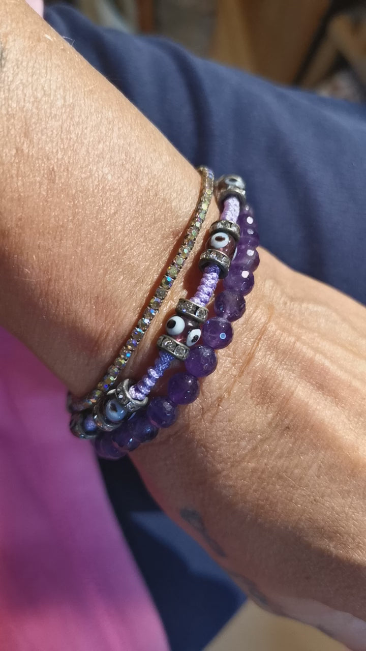 Amethyst Karma Edelstein mit Boho Bijou KarmaArmbändchen, lila Chakra Set, Auge von Nazar, geweiht - Schutz