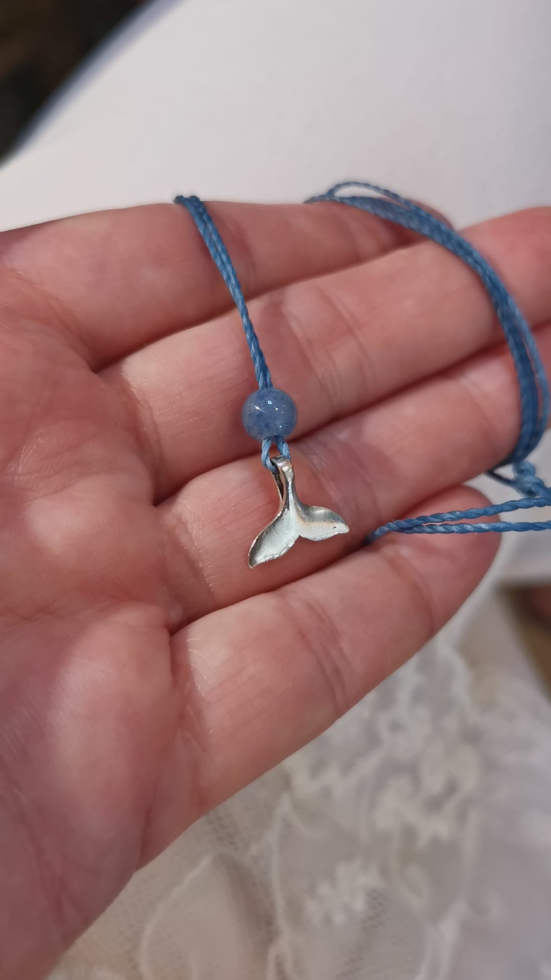 geweihte Walflosse Glücksbringer Karma Kette Sterlingsilber mit Blau Quarz - Freiheit