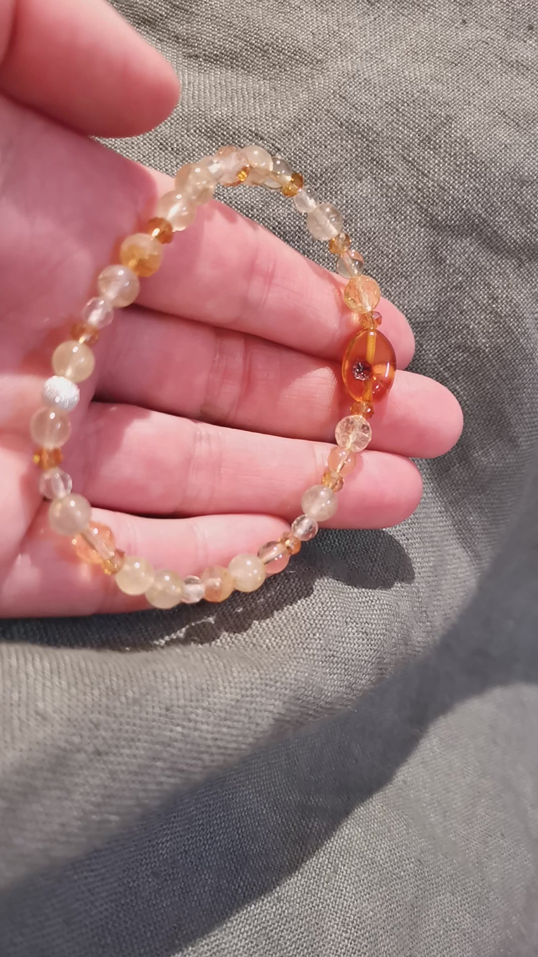 geweihtes Bernstein, Limonenquarz Zitronen Heilstein, Gold Beryll, Rutilquarz, Citrin Edelstein Armband, mit Licht und Liebe