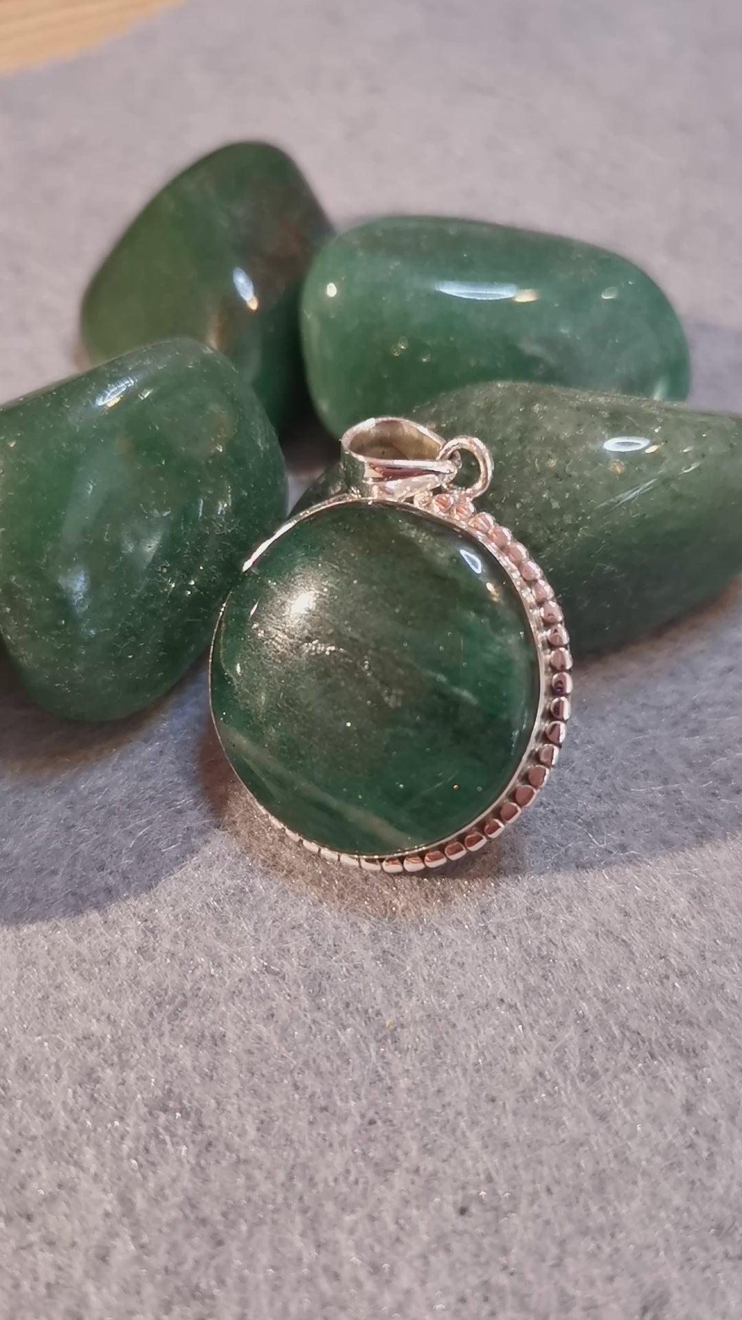 Aventurin Sterlingsilber Edelstein Karma Schmuck Anhänger tiefes Grün, geweiht, Mut und Schutz, Herz-Chakra Heilstein