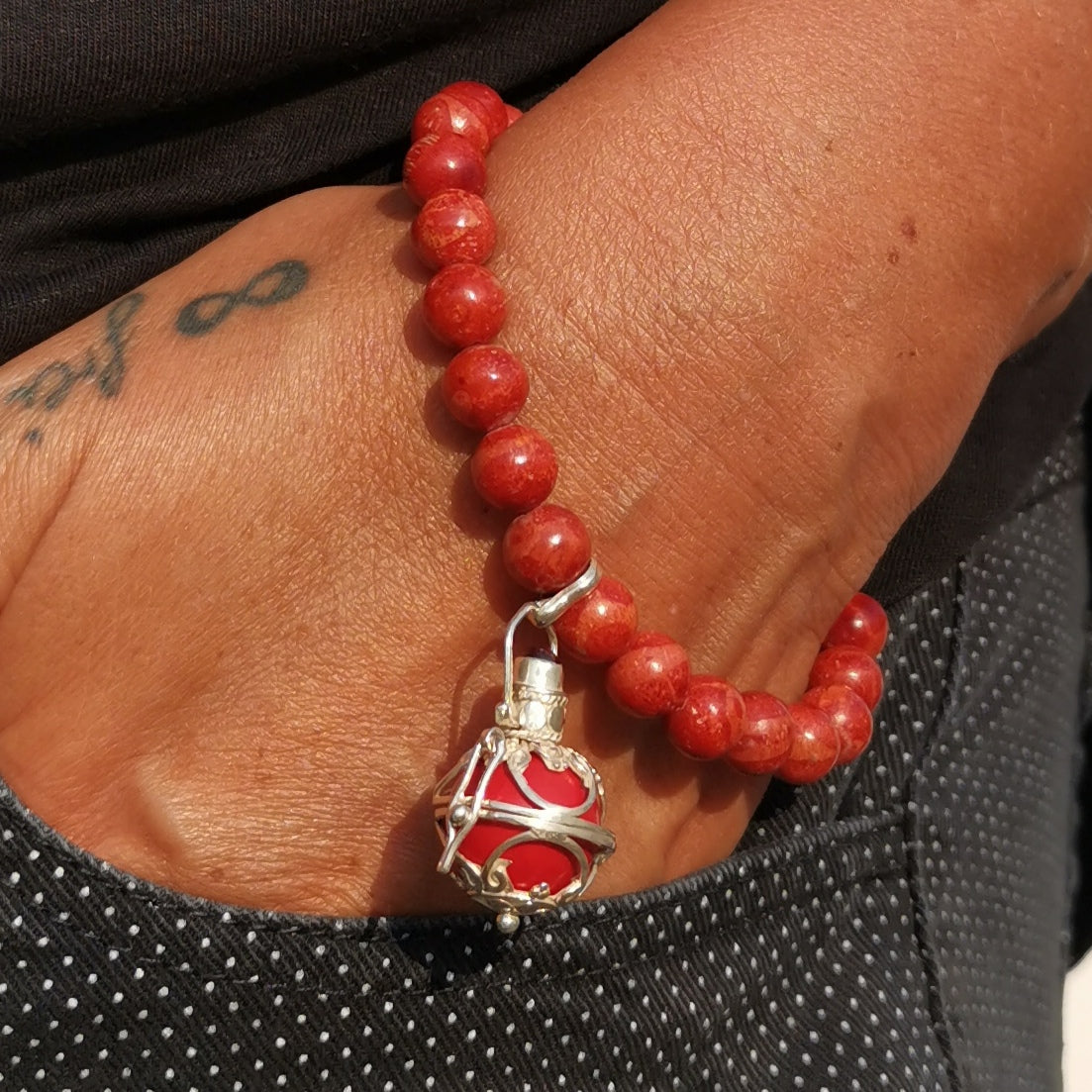 Engelsrufer Klangkugel Armband Edelstein Koralle Heilstein Karma Schmuck samaki Mallorca Reiki Yoga