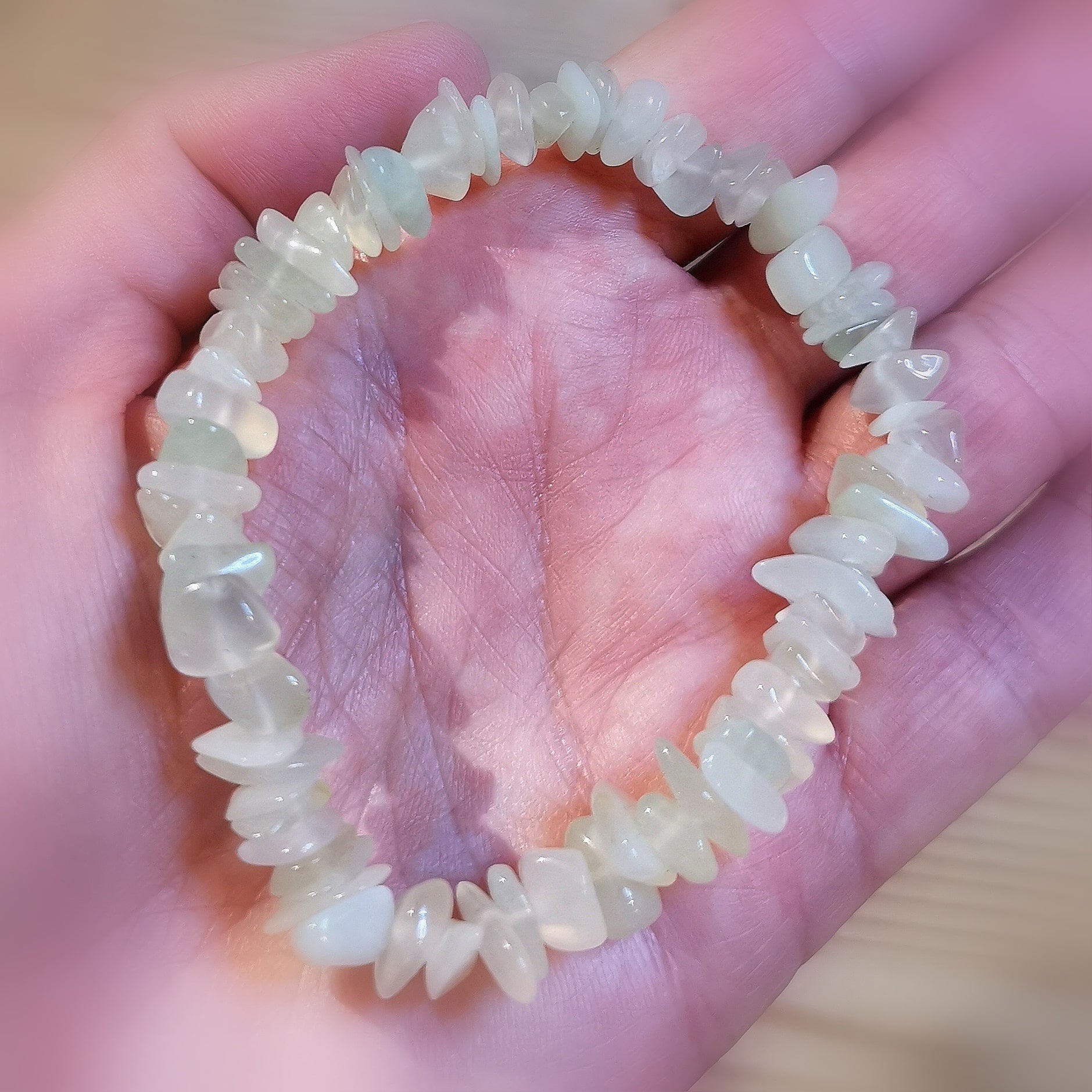 Jade Armband klassisch, Splitter Heilstein Schmuck Serpentin, hell grün, Gesundheit, samaki mallorca