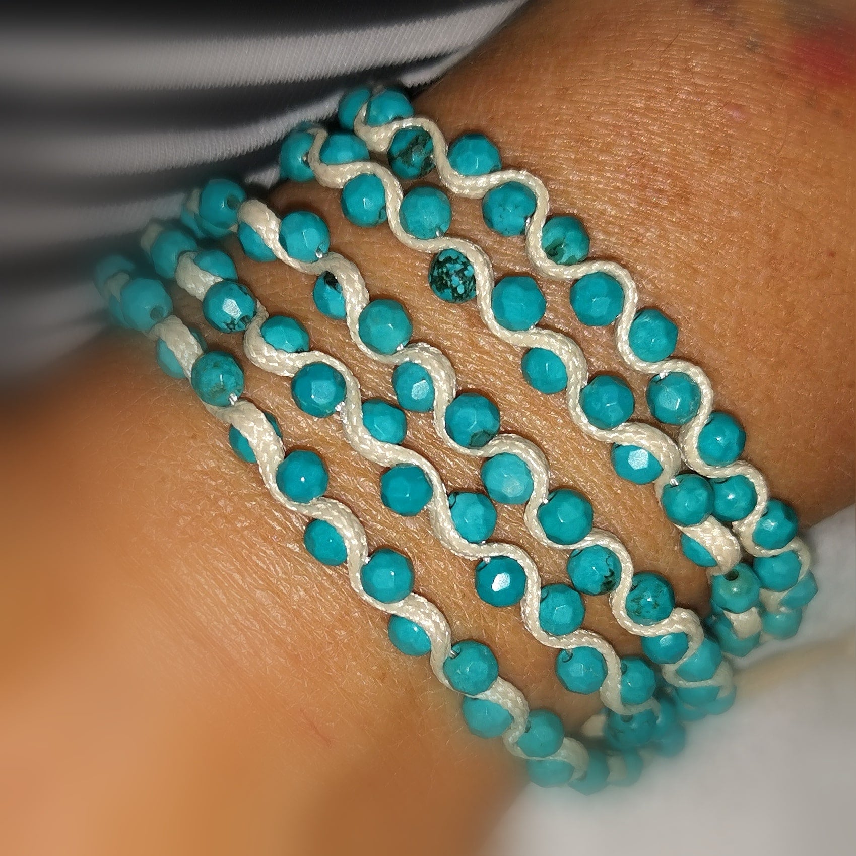 Türkis Magnesit Wickel Armband und Hals Kette, Aura Kehlchakra wellness, das Gefühl von Leichtigkeit, samaki