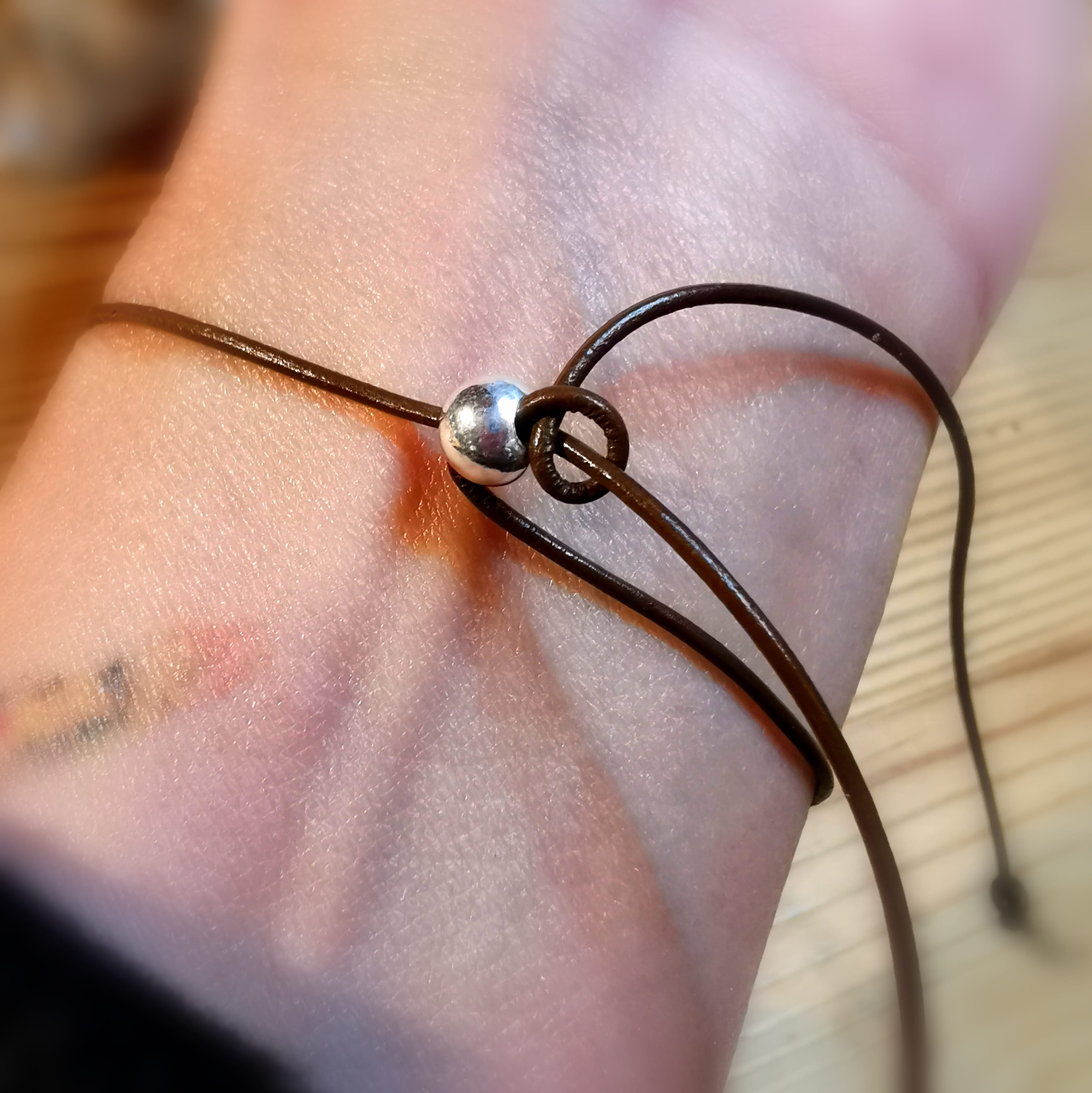 Lapislazuli Polarstern Edelstein Sterlingsilber Leder Karma Armband, edles Hippie Design, Aura Kraft