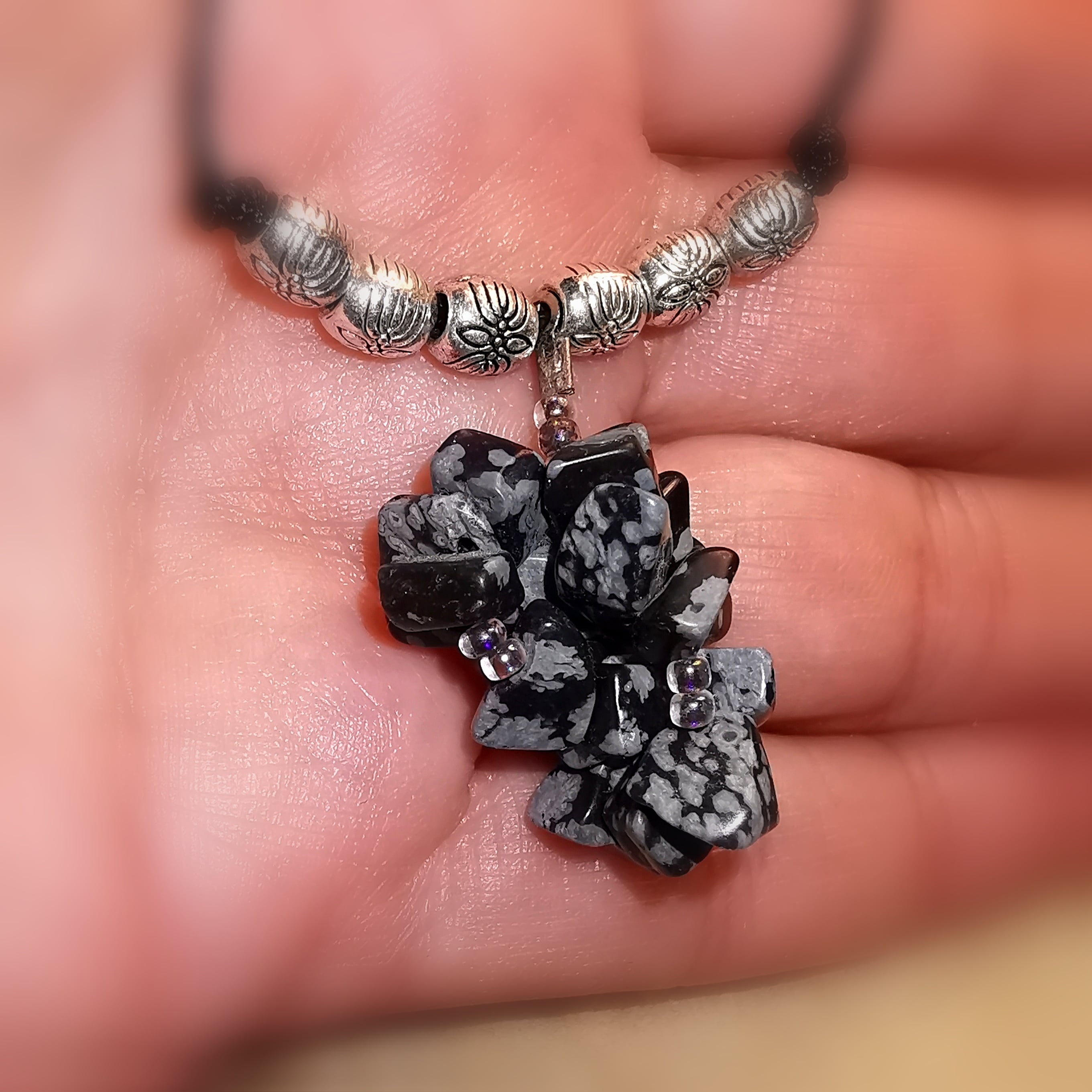 Schneeflocken Obsidian Hippie Karma Kette, Edelstein Heilstein Aura Schutz, lichtvolle Wege, samaki