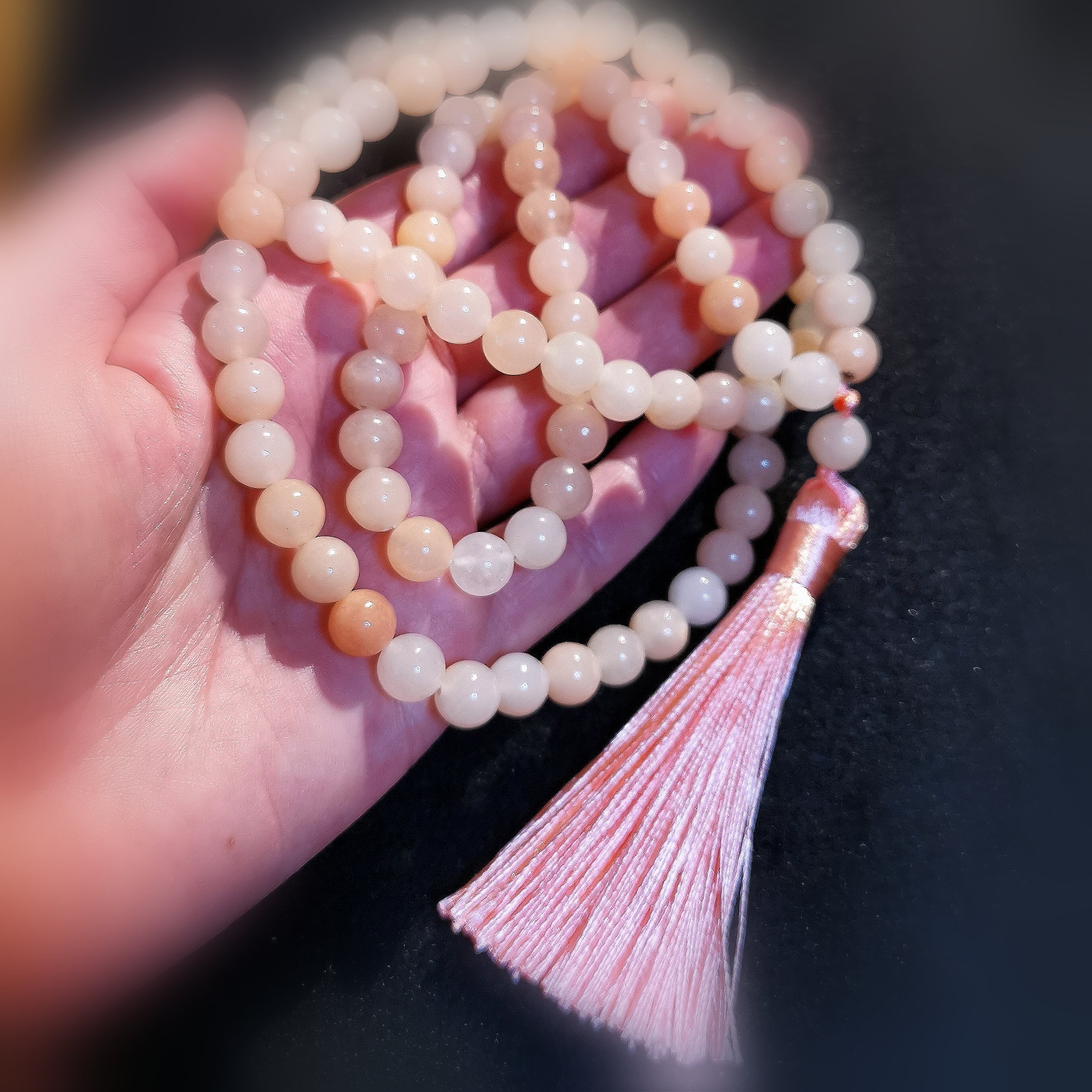 rosa Aventurin Edelstein Heilstein Mala XL, Gebetskette mit langer Quaste