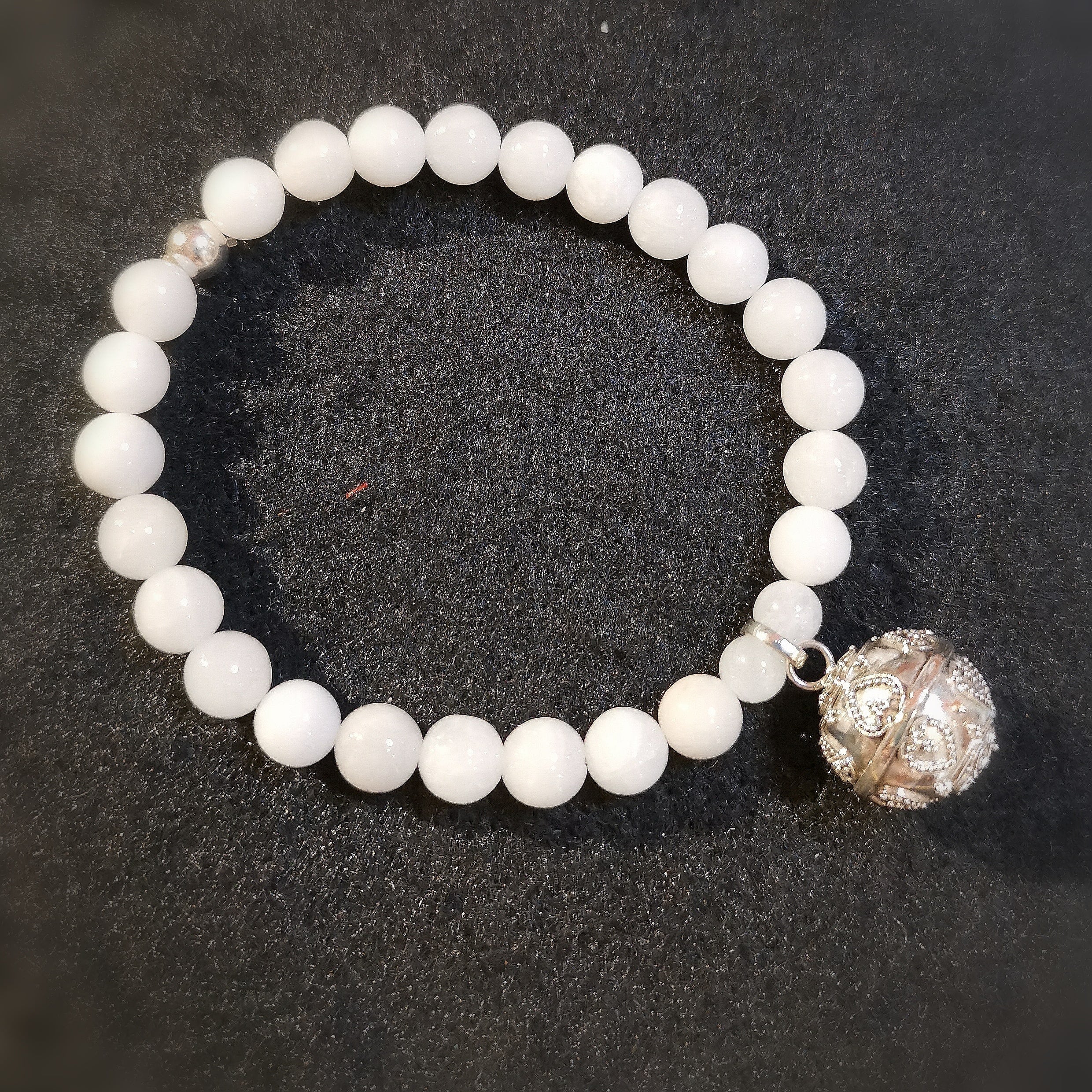 Engelsrufer, weißer Achat, Friedensachat Edelstein Karma Armband, geweiht - Liebe und Frieden
