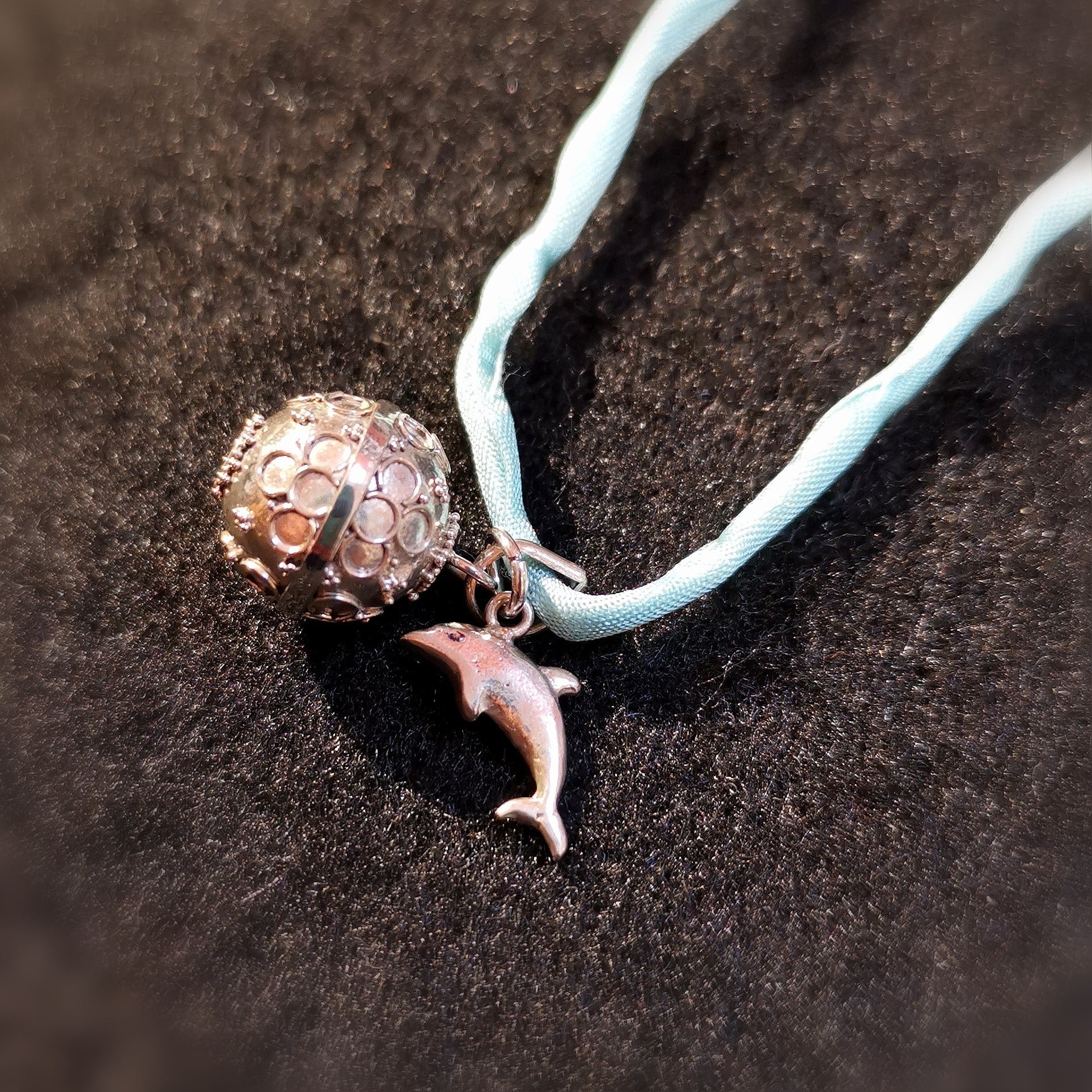 Engelsrufer Delfin Engel der Meere, Karma Kette an Seide, geweiht - Freiheit, Leichtigkeit