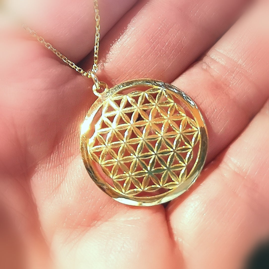Collar Karma Mandala Flor de la Vida – Consagrado en Mallorca ✨🌿