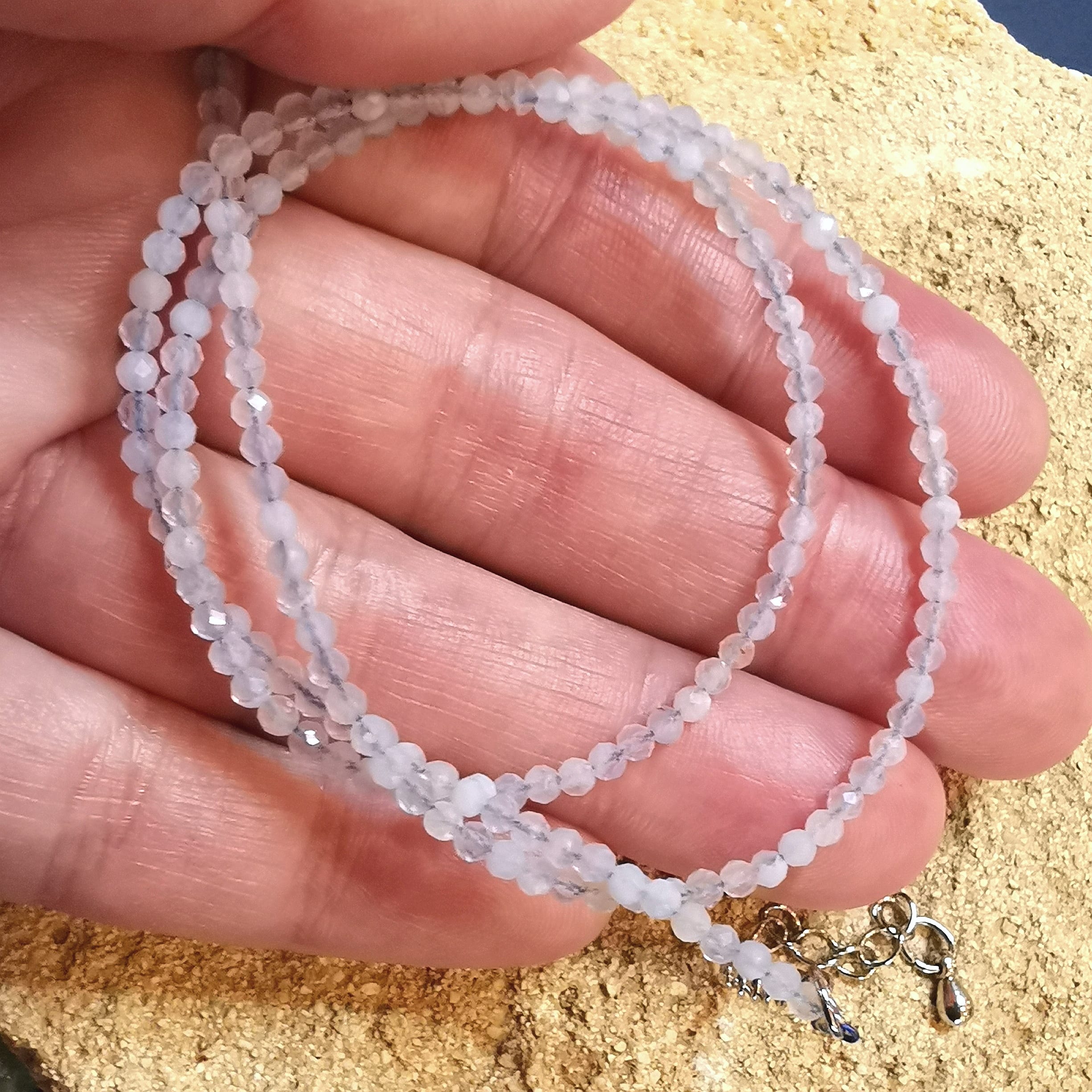 Chalcedon blau Edelstein Heilstein Kette filigran 2 mm - Selbstvertrauen
