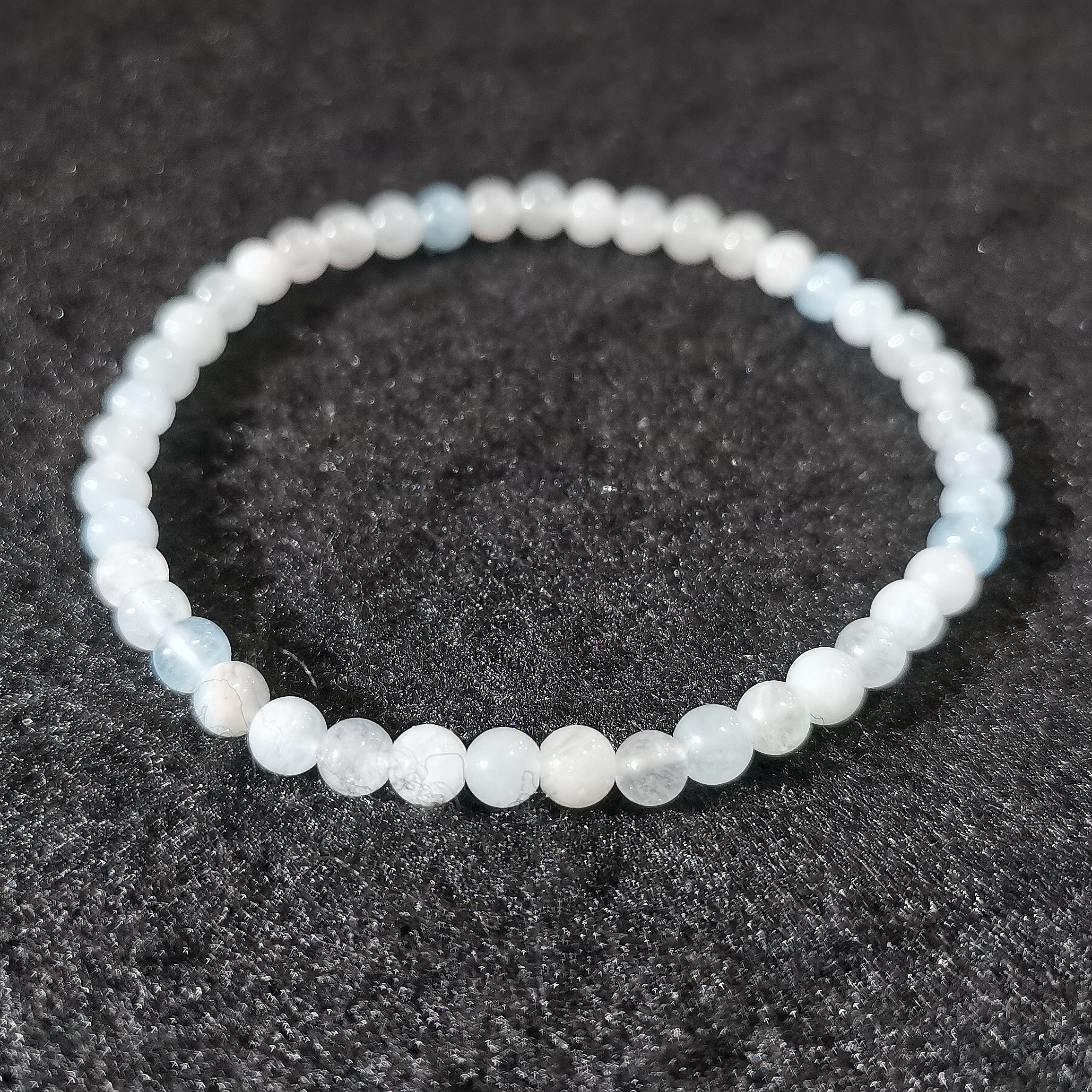 Pulsera de aguamarina: claridad y pensamientos libres, consagrados ✨