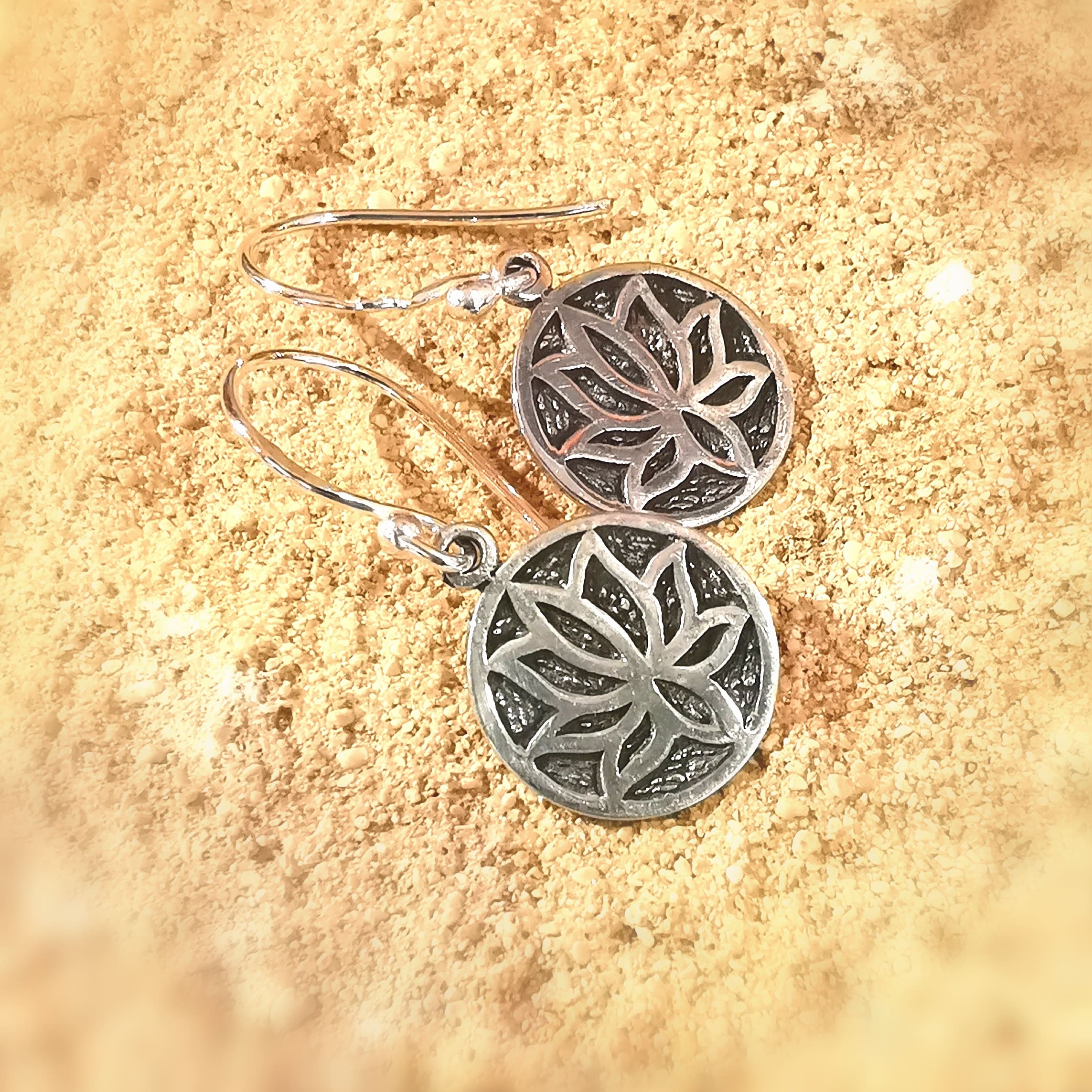 🌸 Lotus Blütezeit Ohrringe – Seelenkraft & innere Harmonie, geweiht ✨