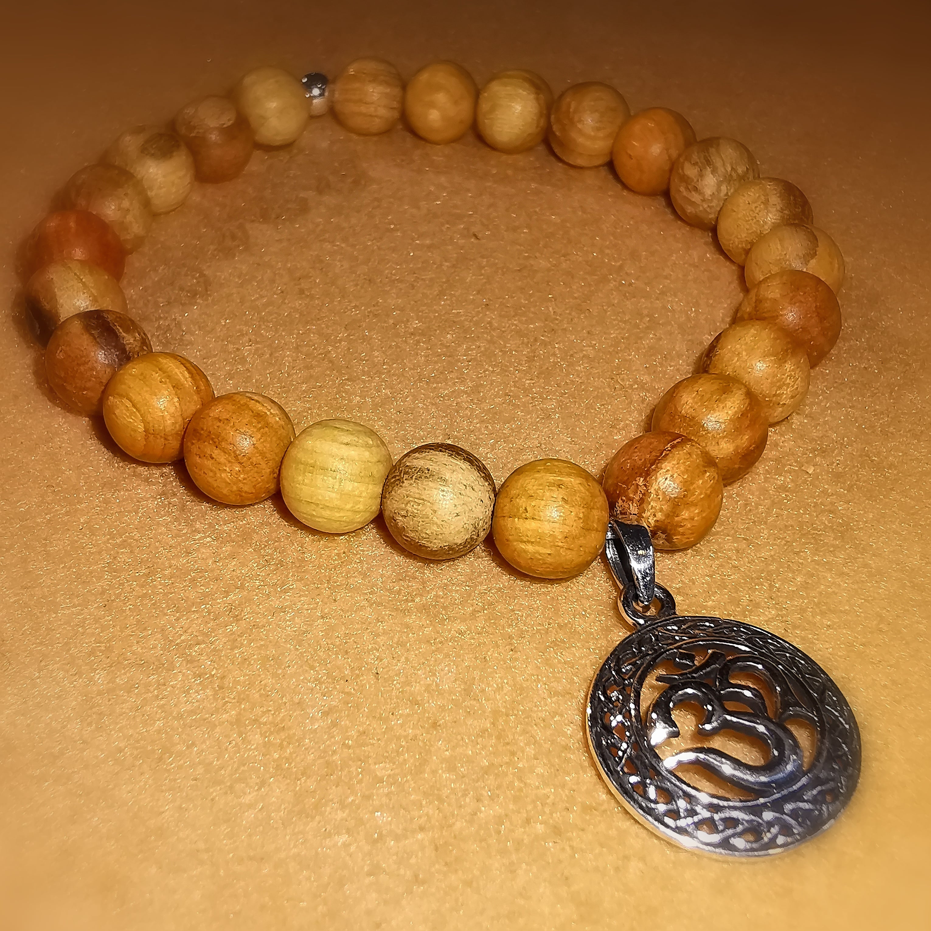 Chakra Karma OM Armband Palo Santo, 18 cm, heiliges Holz, Schutz - Heilung - Inspiration