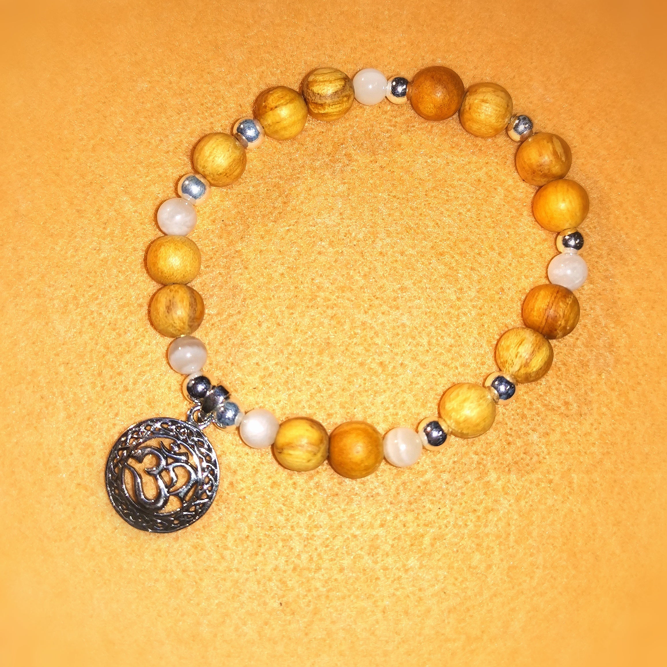 Palo Santo und Mondstein Edelstein Sterlingsilber Om Amulett Karma Armband - Intuition und Vertrauen