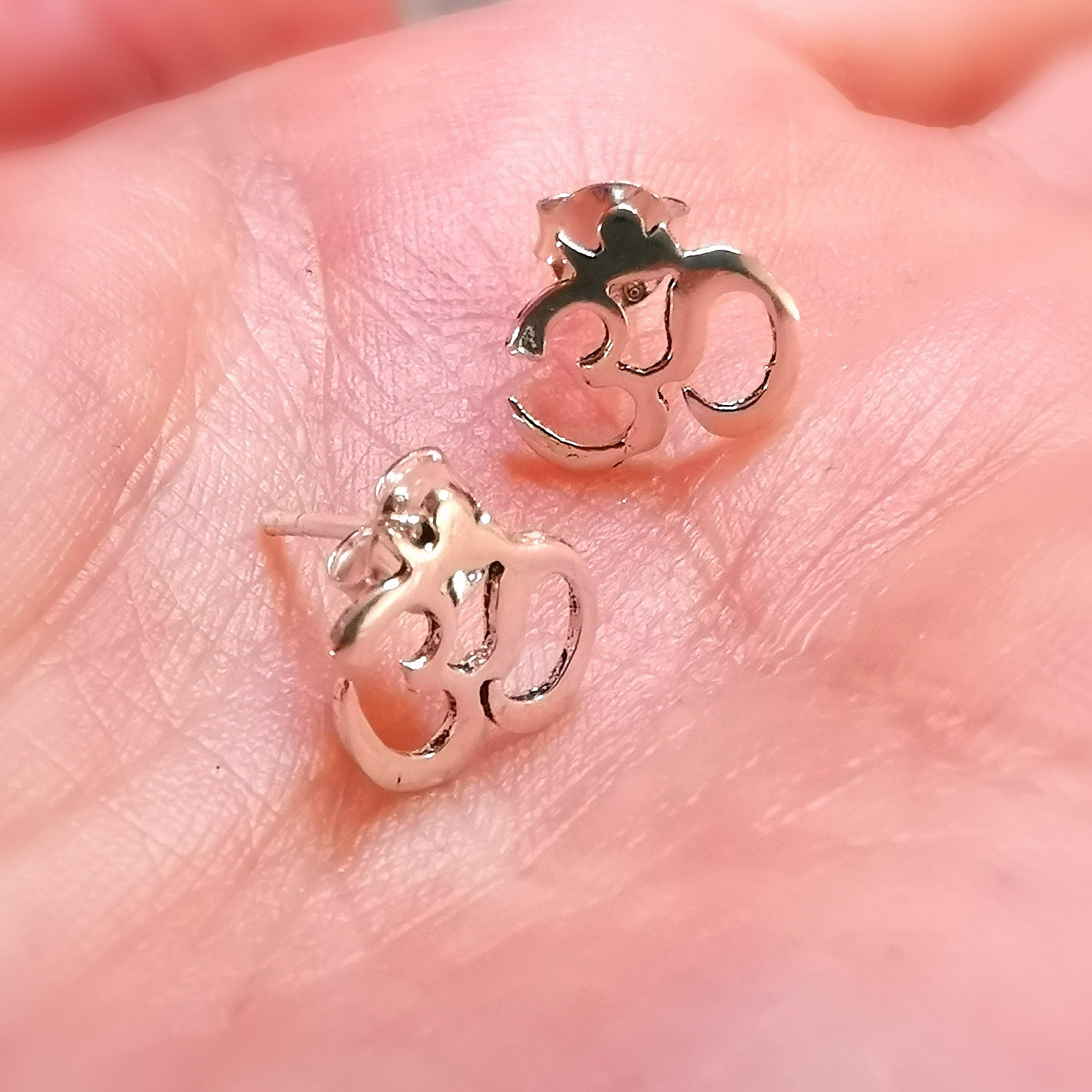 OM Symbol Ohrringe Ohrstecker Sterlingsilber - innerer Frieden