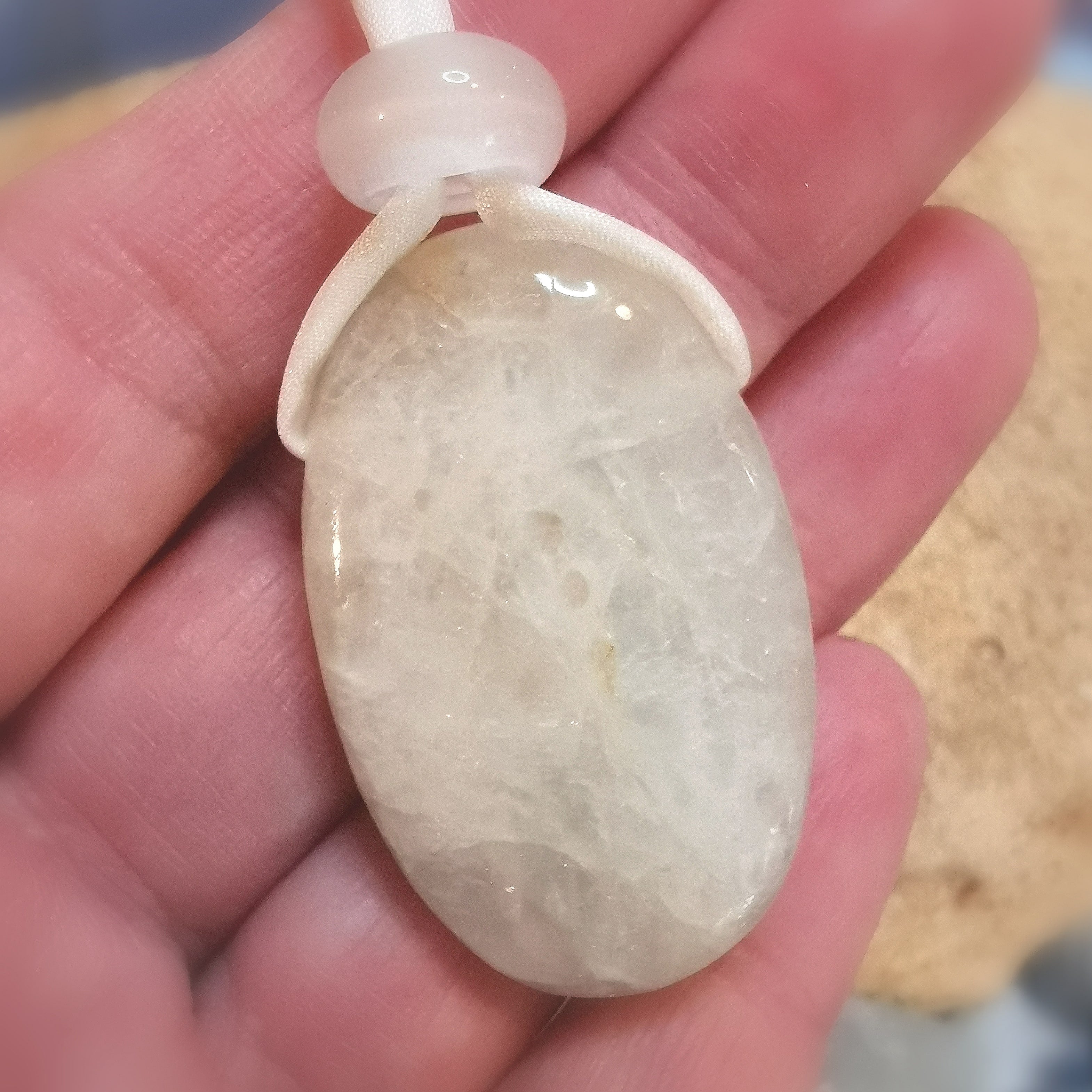 💎 Heller Aquamarin Edelstein Murano Glas Karma Kette an Seide, geweiht – Leichtigkeit & Klarheit
