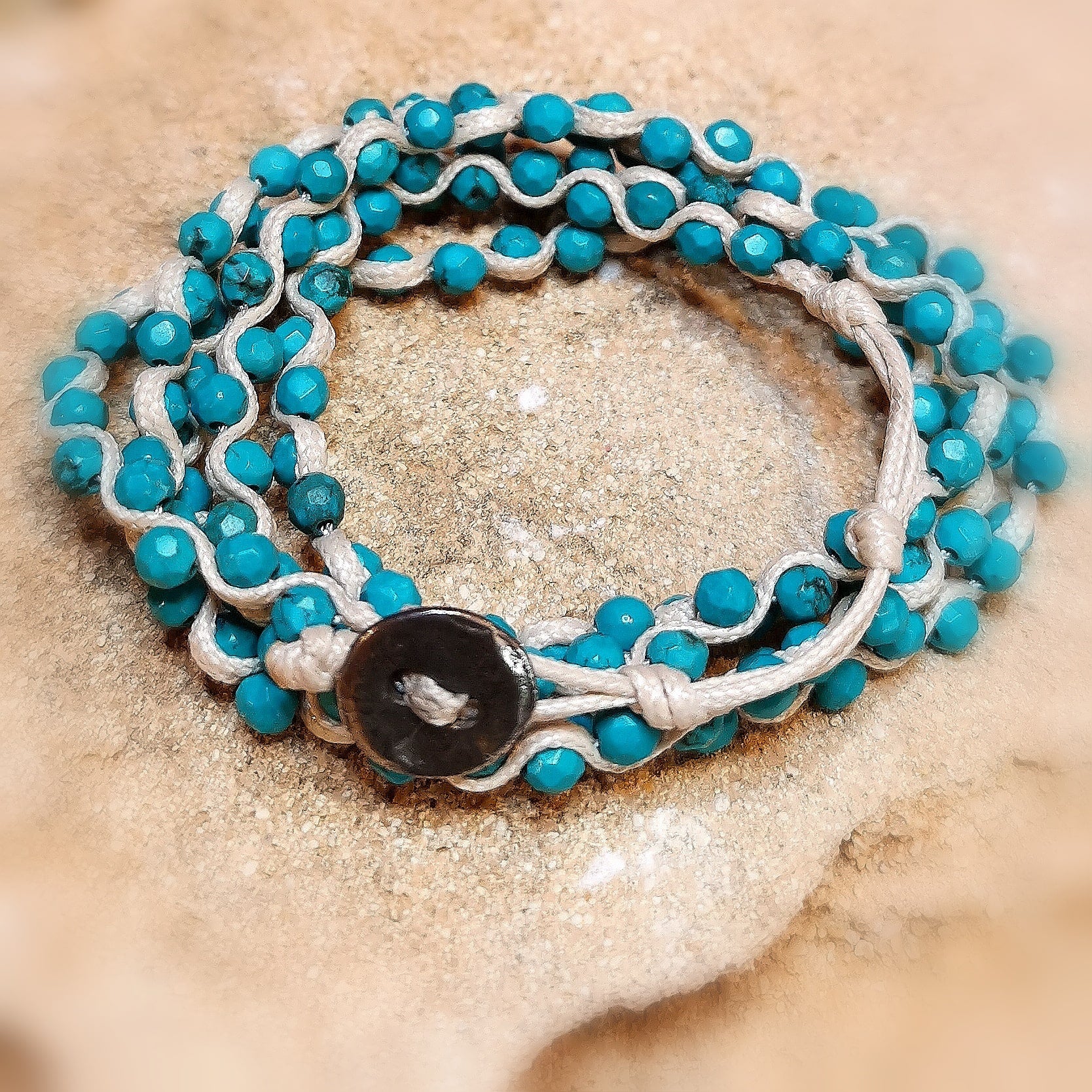Pulsera y collar de magnesita turquesa 🌊✨ 🔹 Ligereza – Expresión – Equilibrio interior