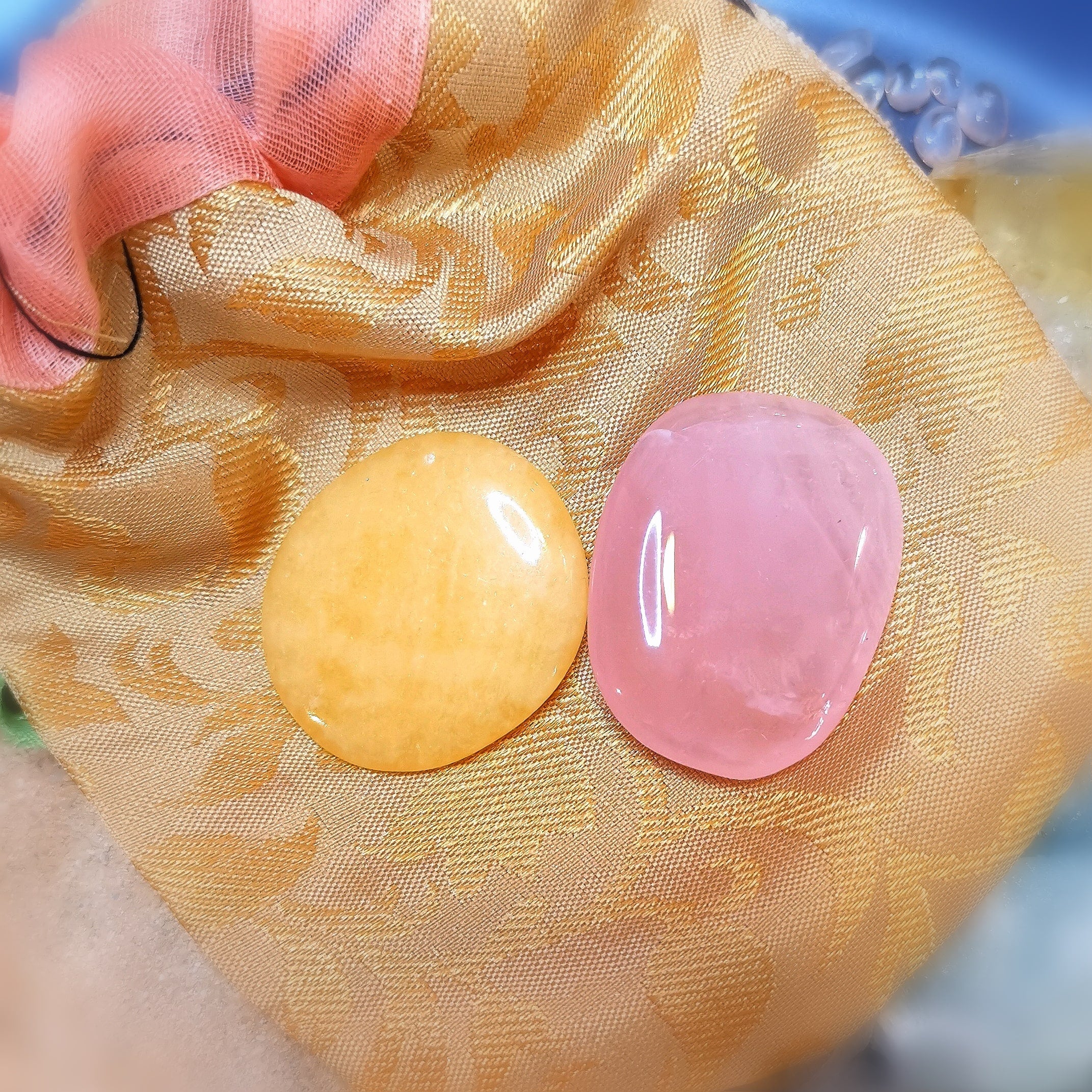 Handschmeichler Edelstein Set Meditation und Entspannung Licht und Liebe - geweiht