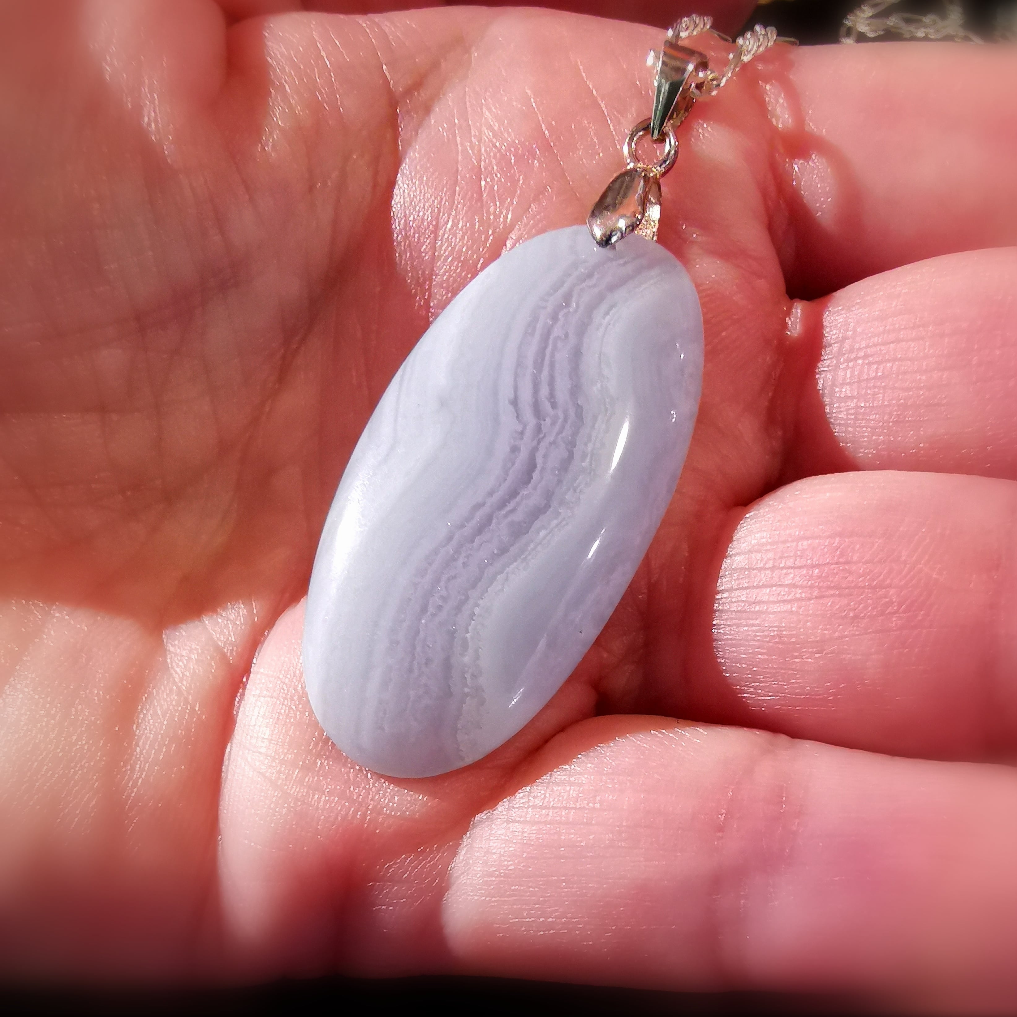 Chalcedon blau Edelstein Heilstein Karma Kette 50 cm, geweiht - für Selbsterkenntnis und Selbstvertrauen