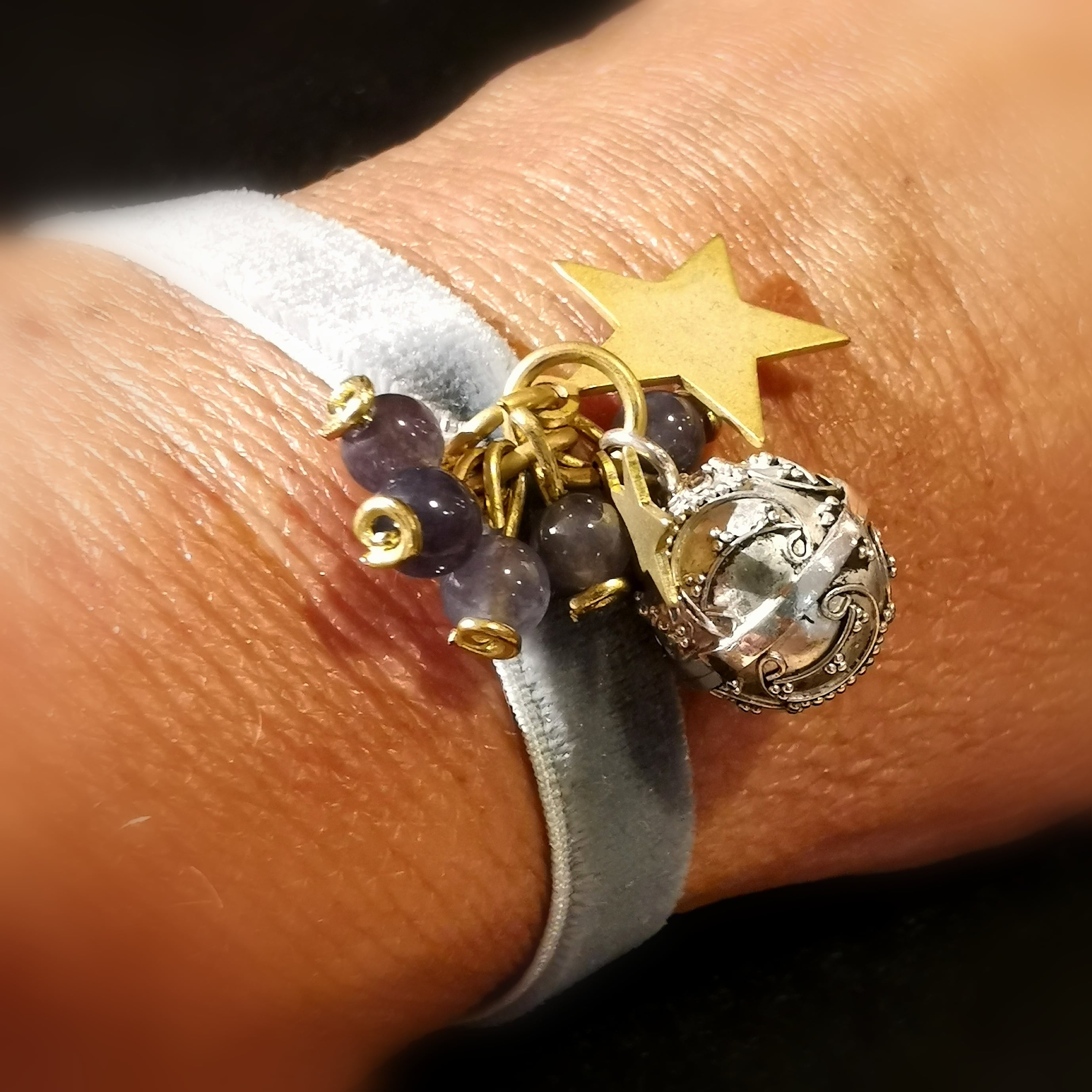 Engelsrufer Sternenlicht Samt Karma Armband, geweiht
