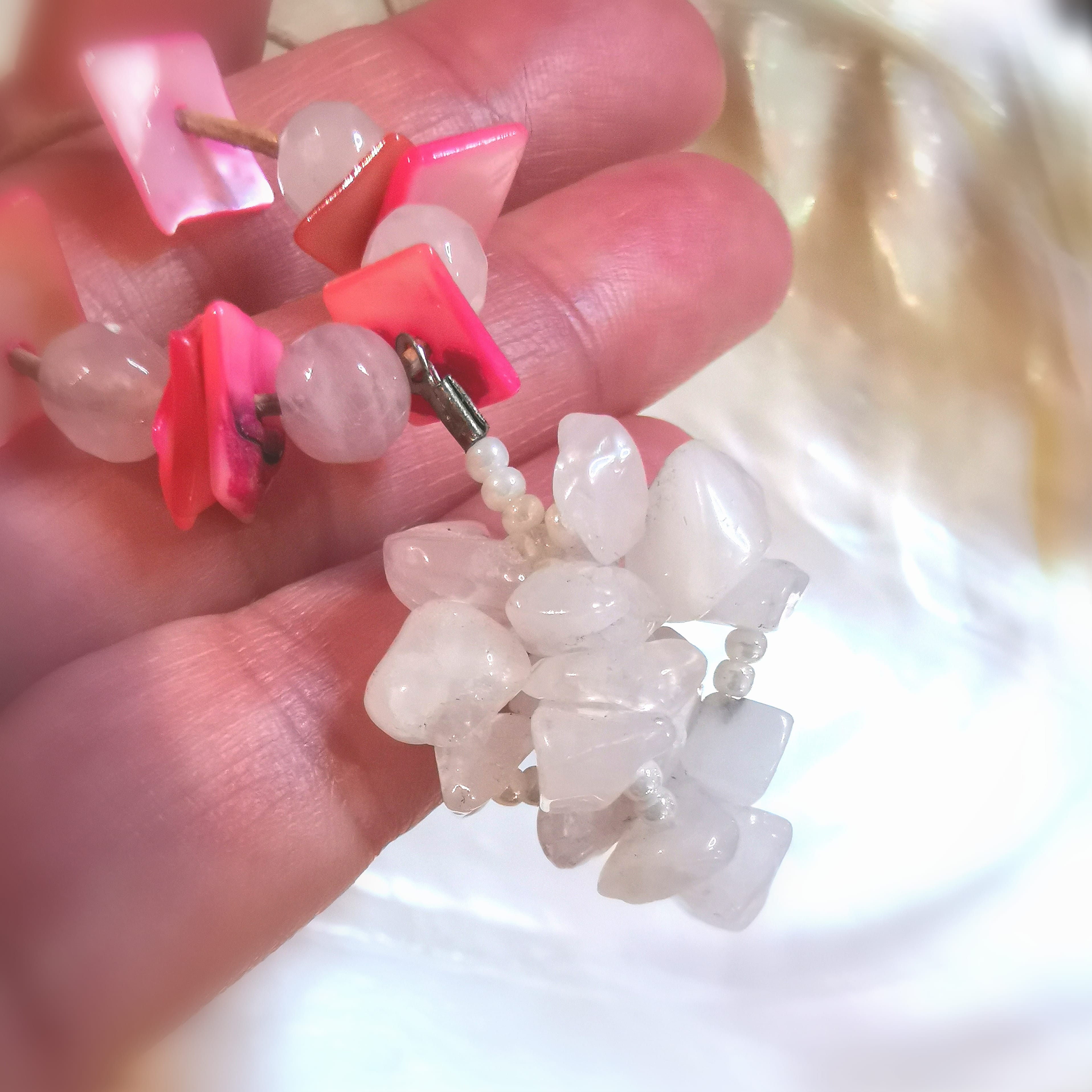 Rosenquarz Herzchakra Perlmutt Hippie Karma Kette, Heilsteine und Leder für Liebe und Harmonie