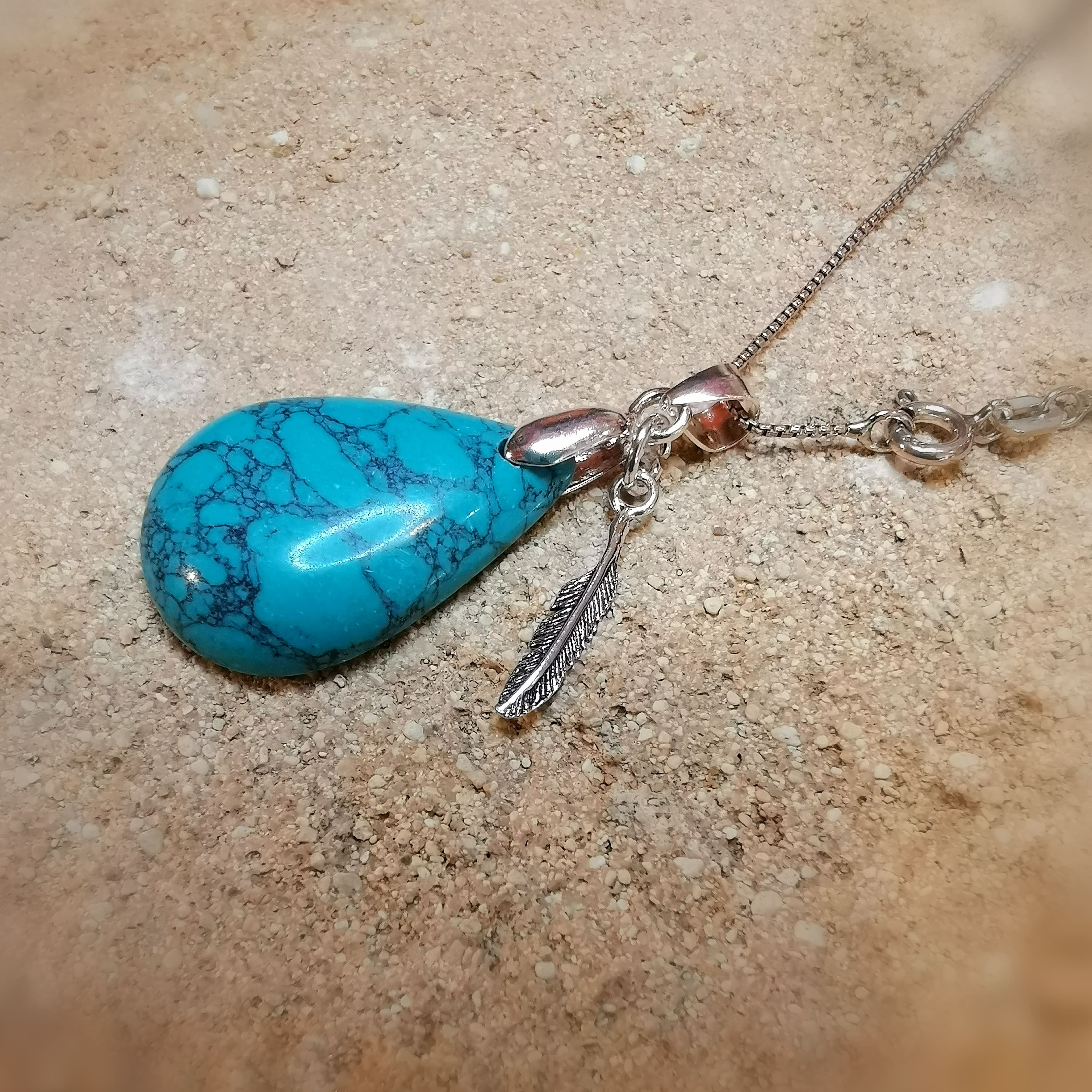 Türkis Magnesit Feder Edelstein Heilstein Karma Kette 45 cm, geweiht - Freiheit und Leichtigkeit