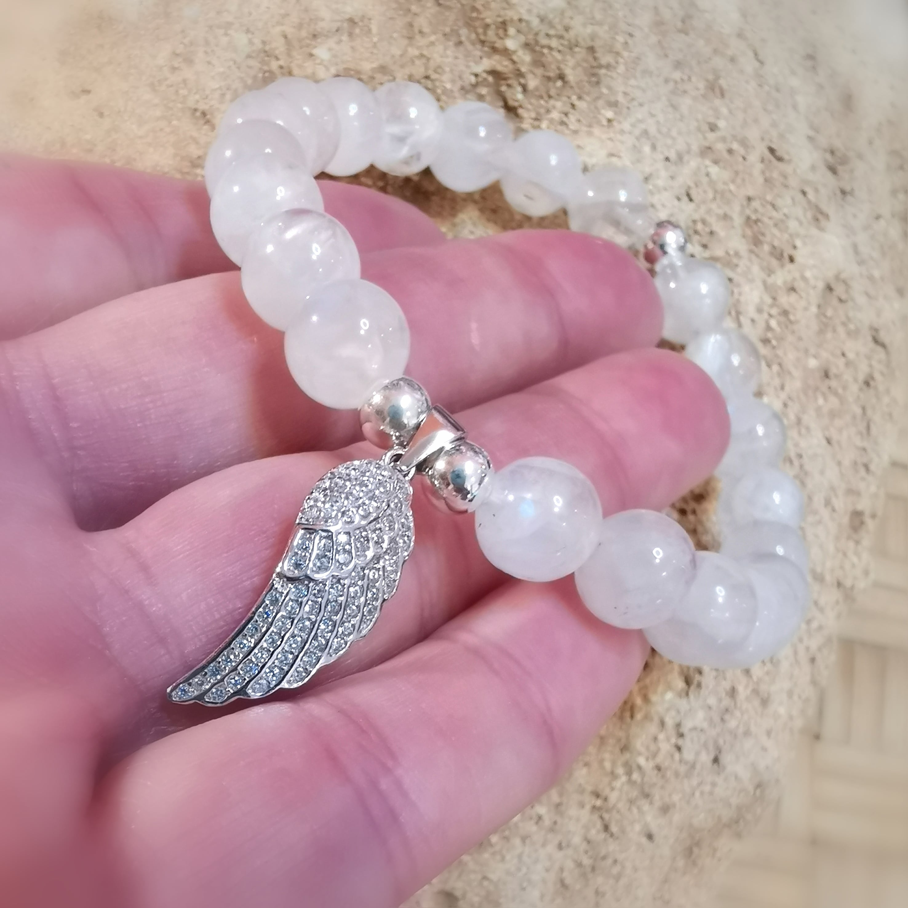 Regenbogen Mondstein Edelstein Heilstein Karma Armband mit Engelsflügel, geweiht - Kraft der Liebe
