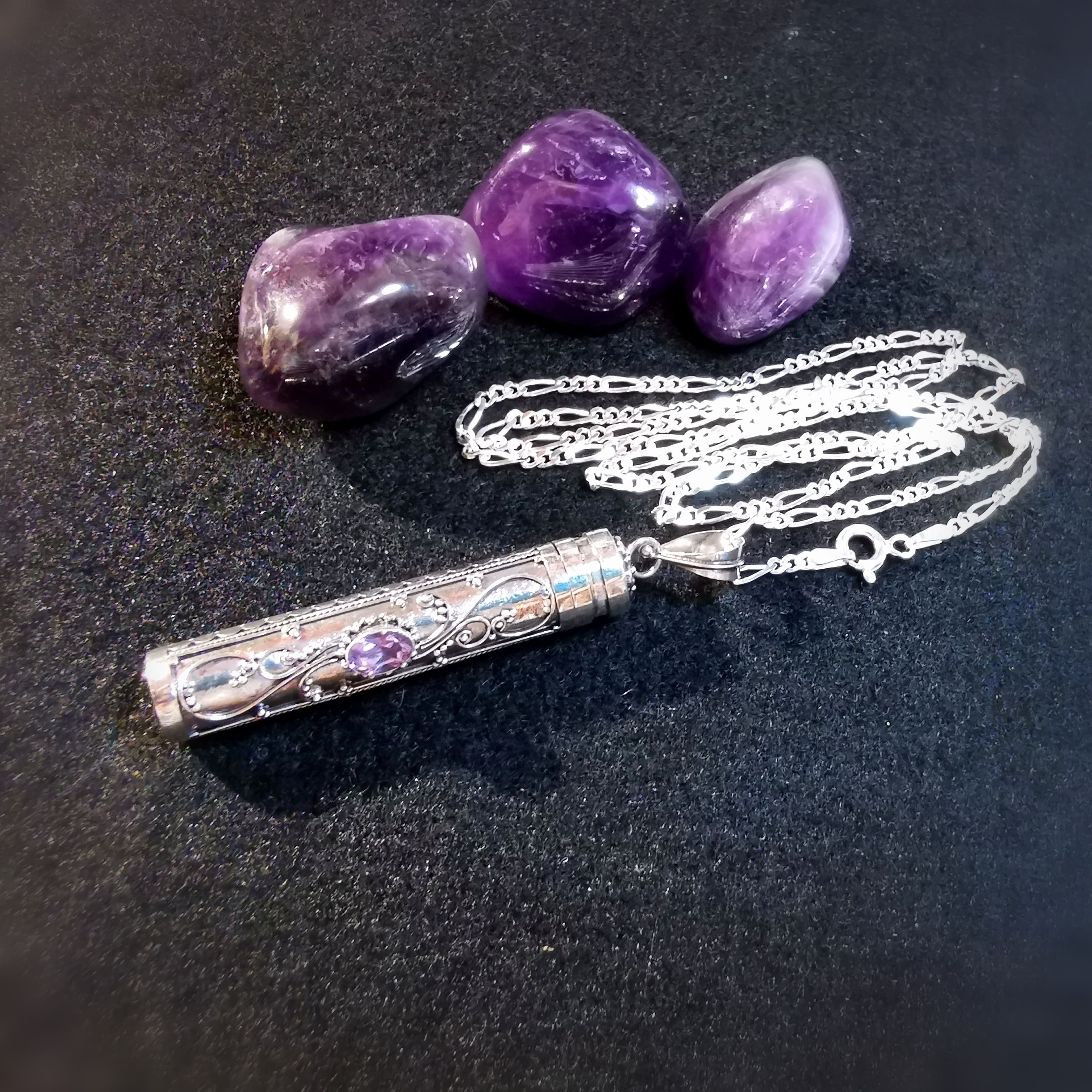 Wunsch Medaillon XXL Amethyst Edelstein Glücksbringer Karma Kette 50 cm, geweiht - Vertrauen vom Herzen