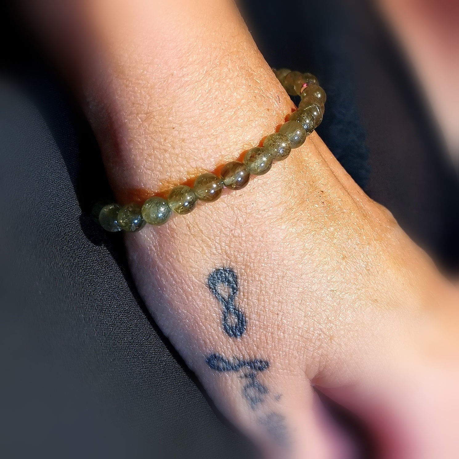 Prehnit Edelstein Heilstein Karma Armband 16,8 cm grün, AAA Qualität - Optimismus und Hoffnung
