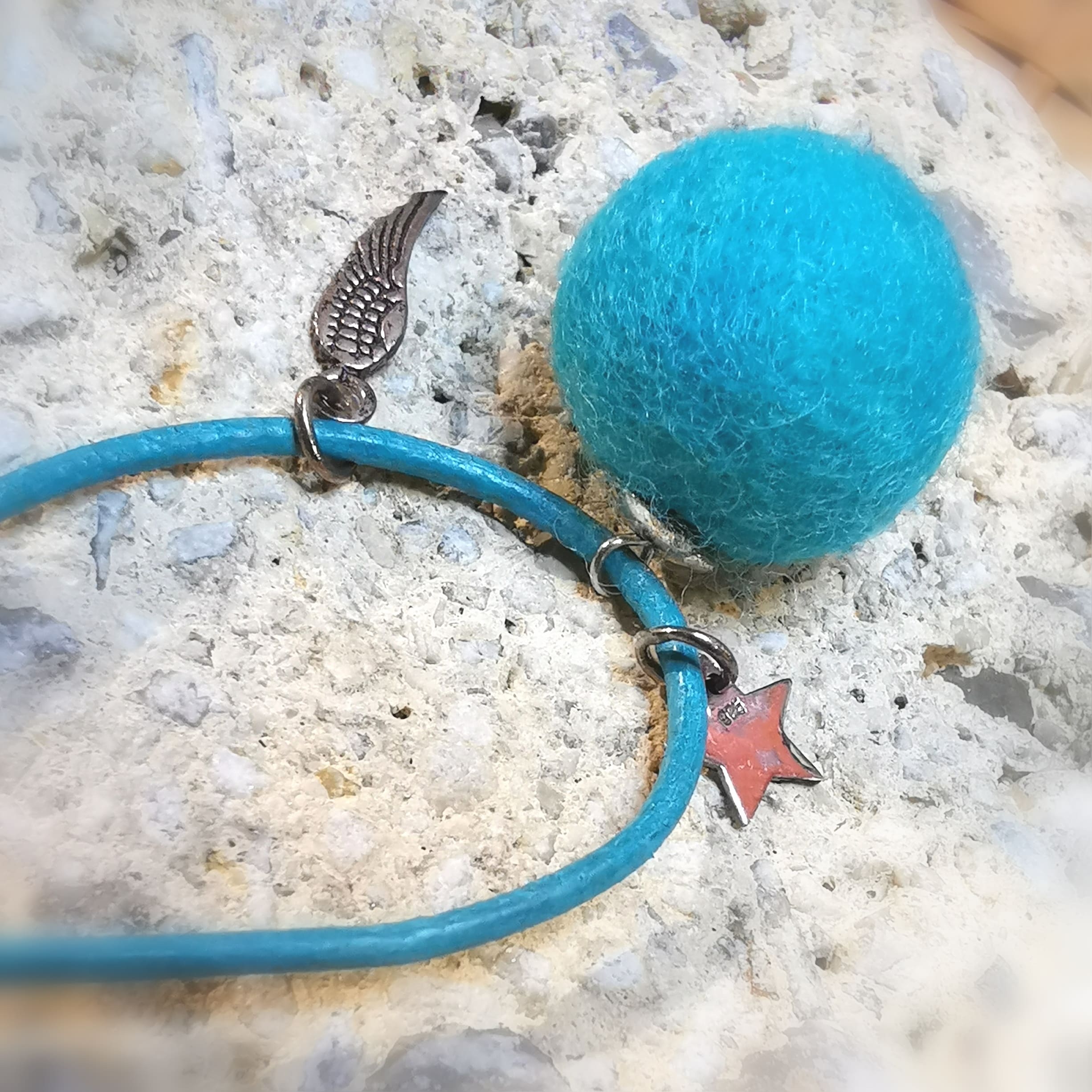 Engelsrufer Karma Kinder Filz Karma Kette Türkis mit Engelsflügel - Glückskette