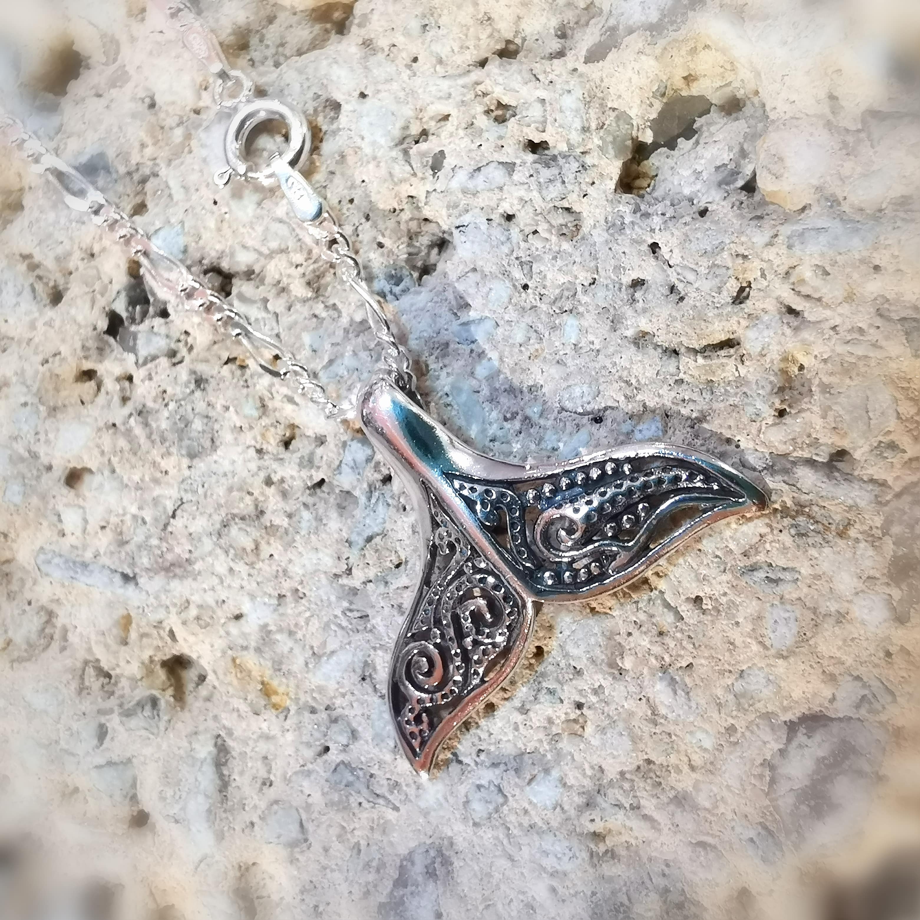 Walflosse Krafttier Karma Kette Sterlingsilber 45 cm, üppig und edel, Unisex - Freiheit leben