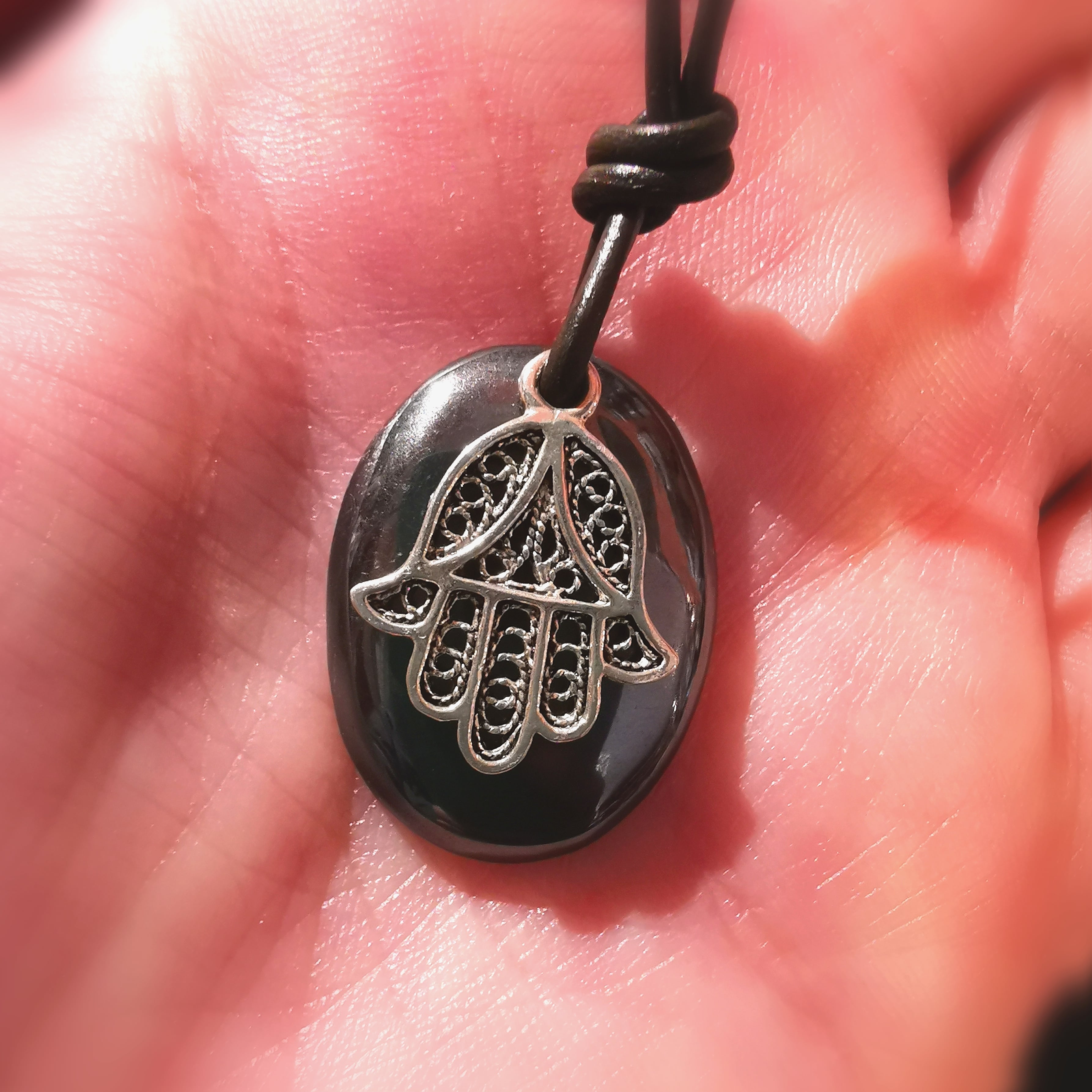 Fatimas Hand Hämatit Edelstein Heilstein Karma Kette unisex - Kraft und Schutz