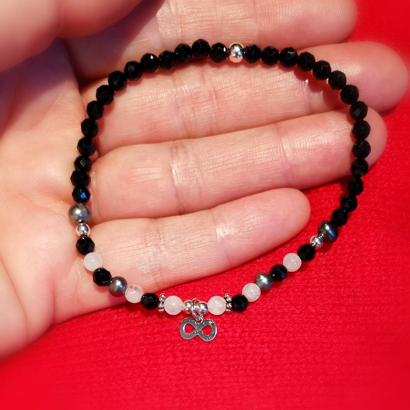Turmalin Mondstein Perle Edelstein Karma Armband, geweiht, Infinity Unendlich, Kraft und Vertrauen, samaki originals