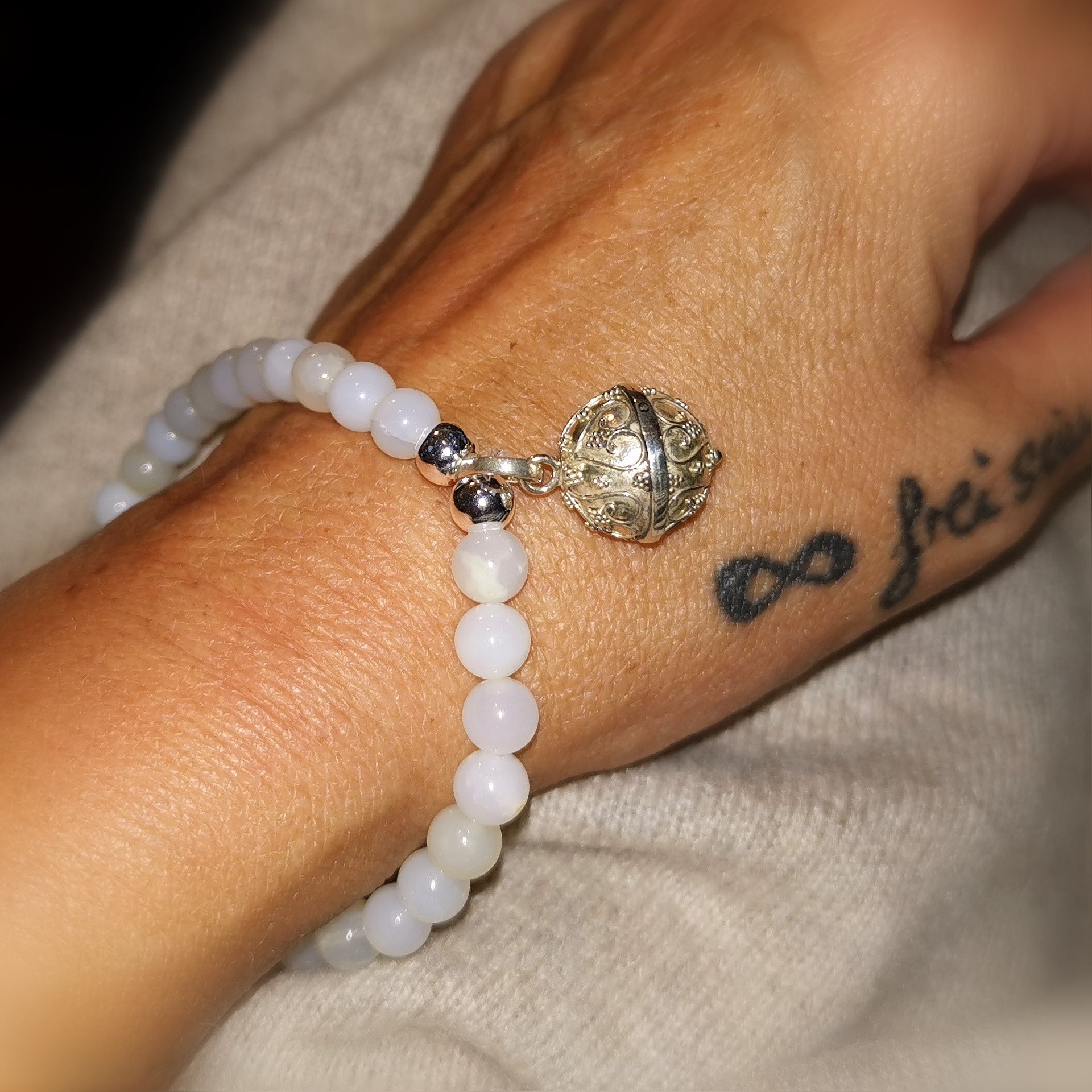 Engelsrufer Anden Opal Karma Edelstein Armband, Chrysopal Heilstein: Auraschutz und Fröhlichkeit