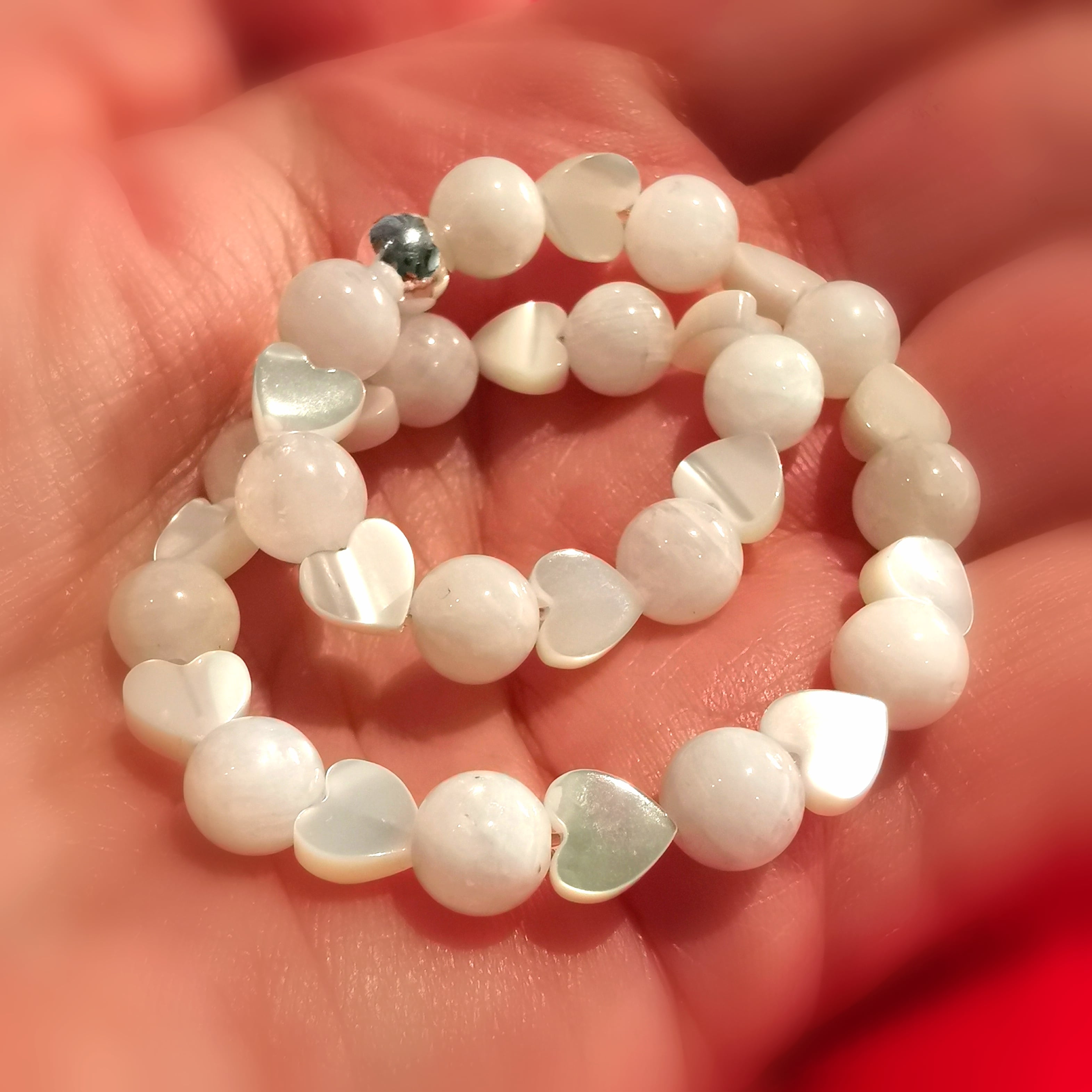 Mondstein Edelstein Karma Perlmutt Herz Armband, extra Regenbogen Heilstein Qualität, Liebe und Genuss