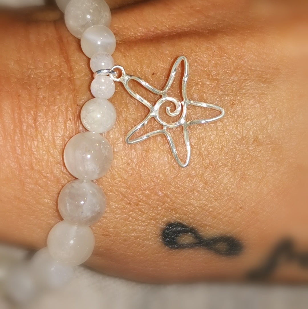 Mondstein Seestern Karma Design Armband, Regenbogen Heilstein Qualität AA, Chakra Schmuck Seelenkraft