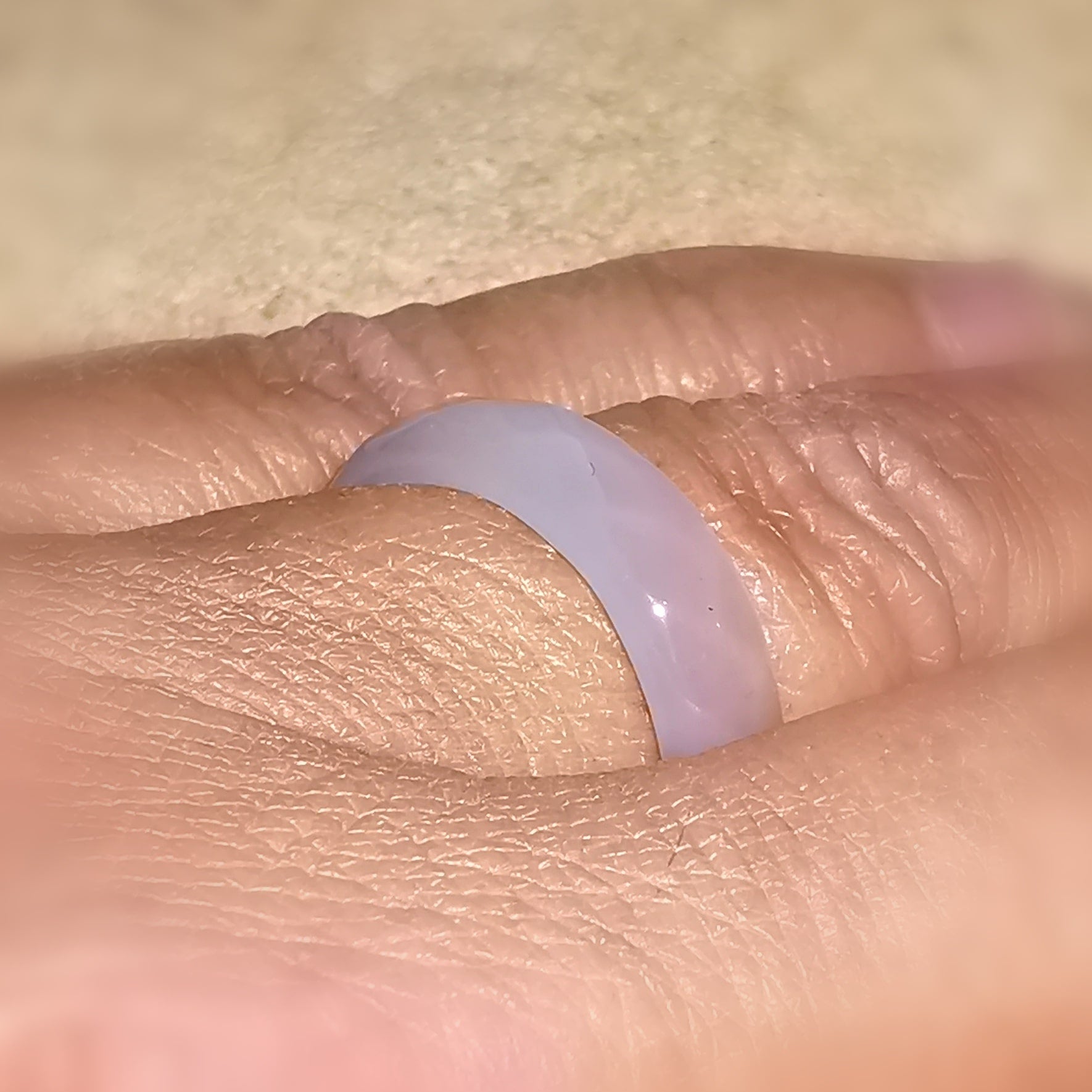 Liebe und Frieden: Friedensachat weisser Achat Edelstein Heilstein Karma Ring