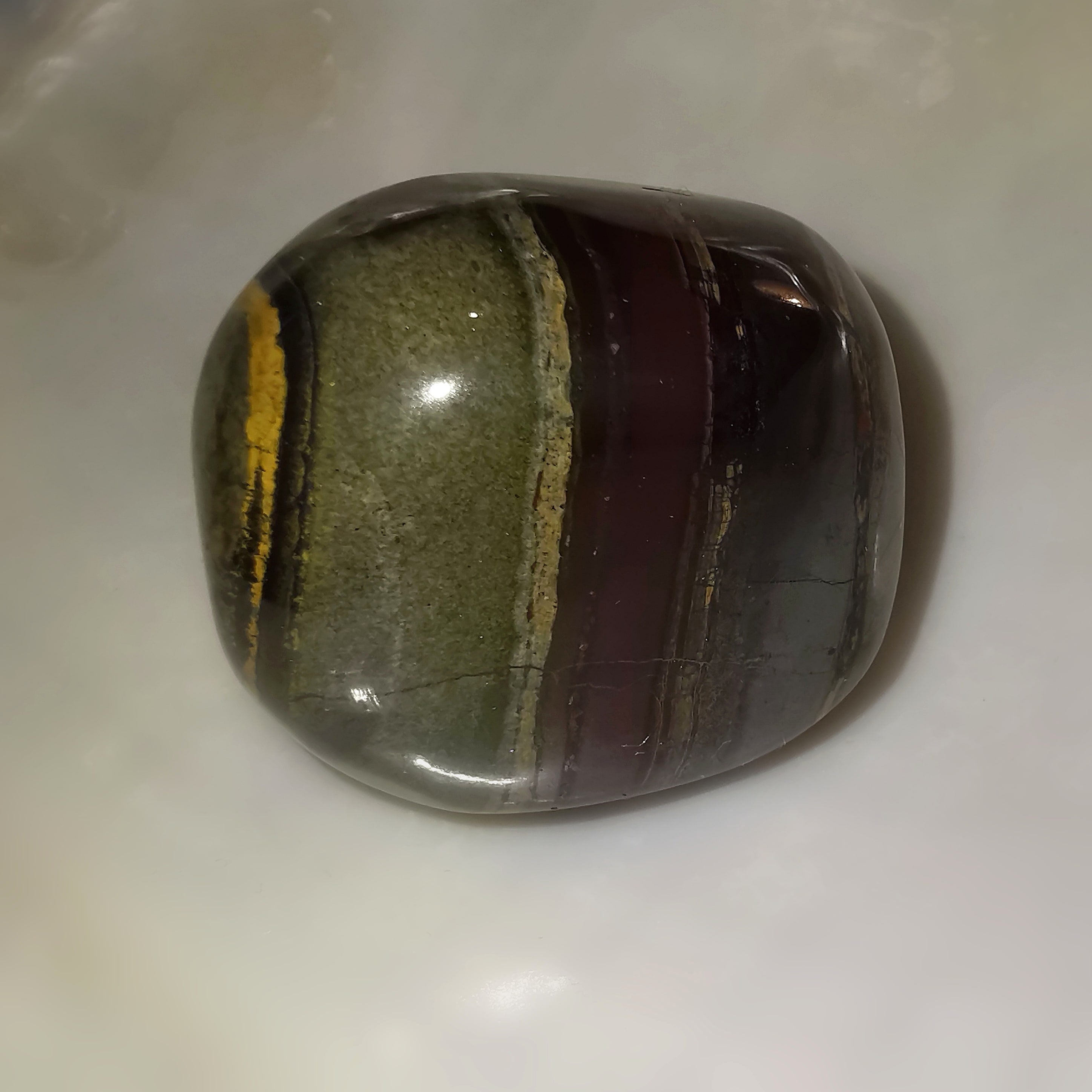Tigereisen Handschmeichler, Edelstein Heilstein Trommelstein zu Meditation, Solarplexus-Chakra