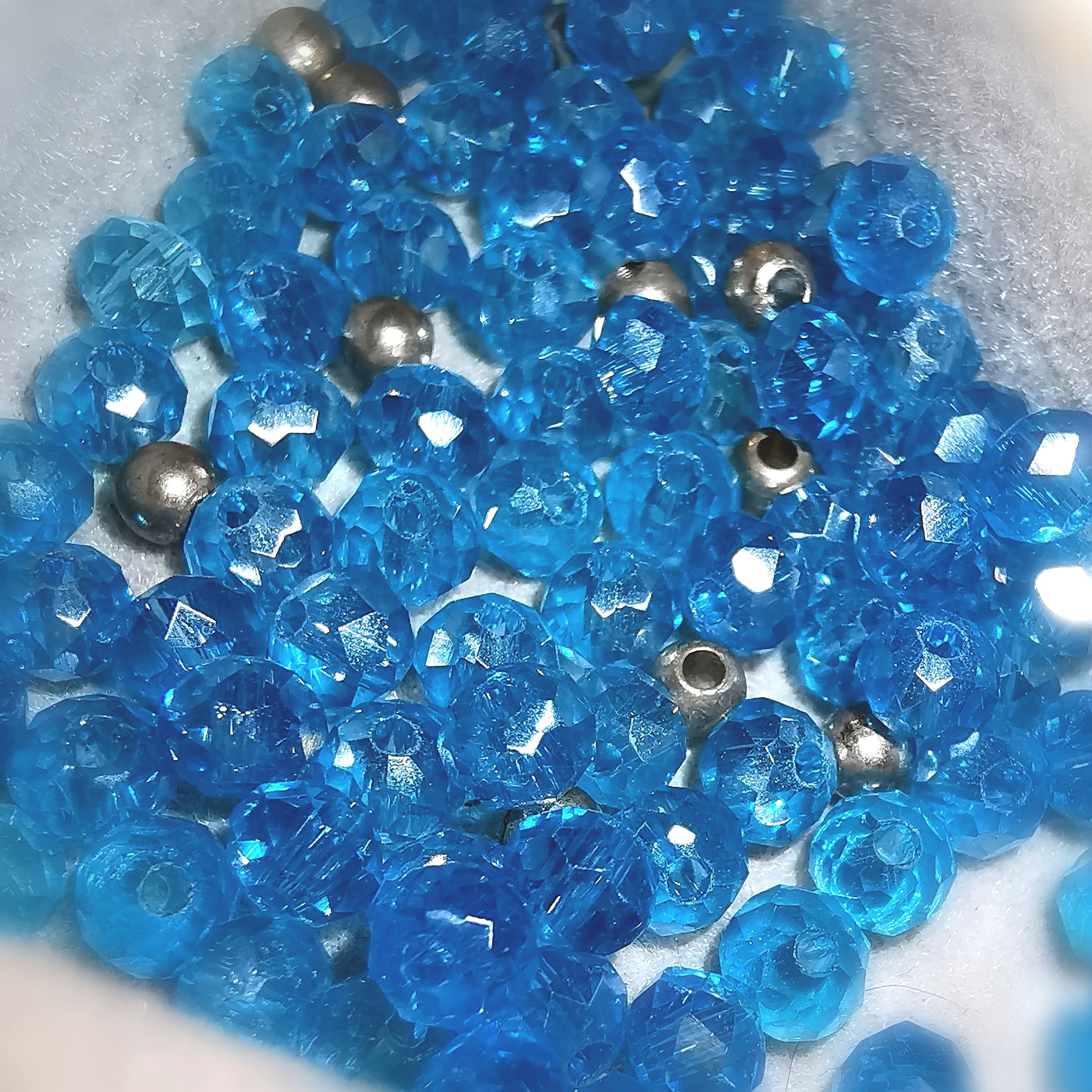 Amethyst Edelstein Kristall Karma Seestern Armband, lichtvolle AA Heilsteine 4 mm und Swarovski Steinchen, aus Liebe zum Leben