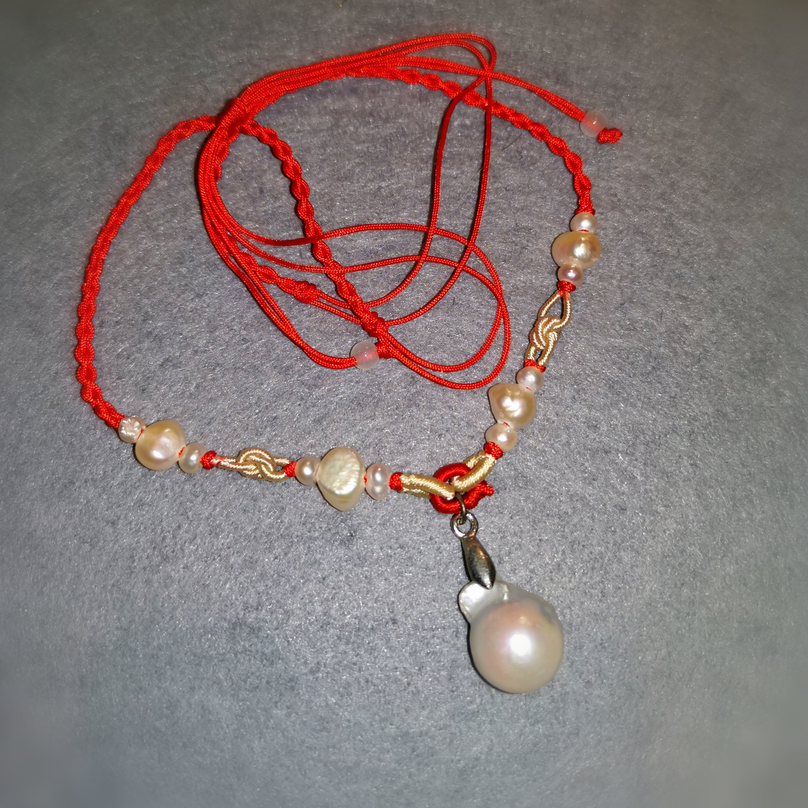 Natur Perle Ethno Hippie Karma Kette rot weiss - Lebensfreude