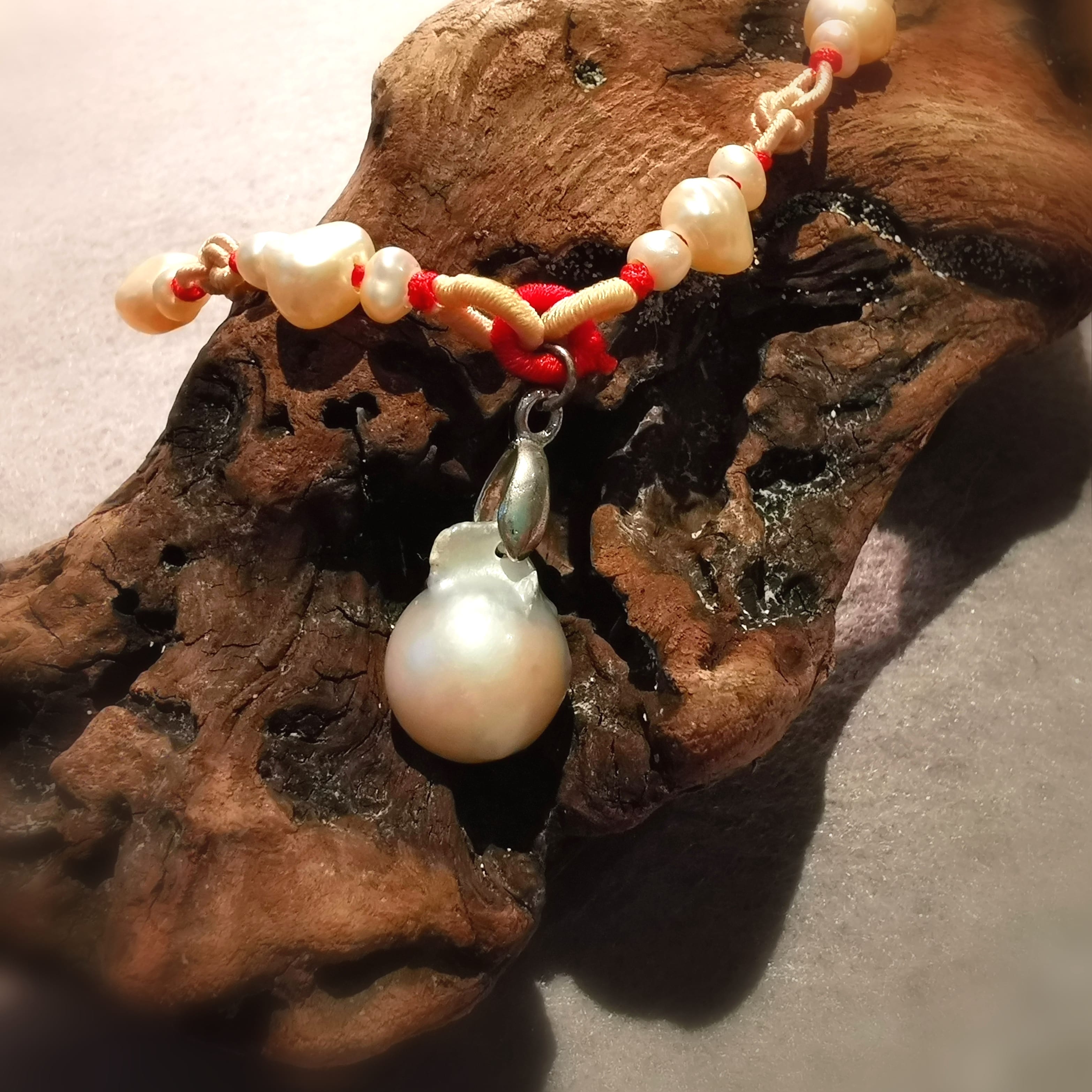 Natur Perle Ethno Hippie Karma Kette rot weiss - Lebensfreude