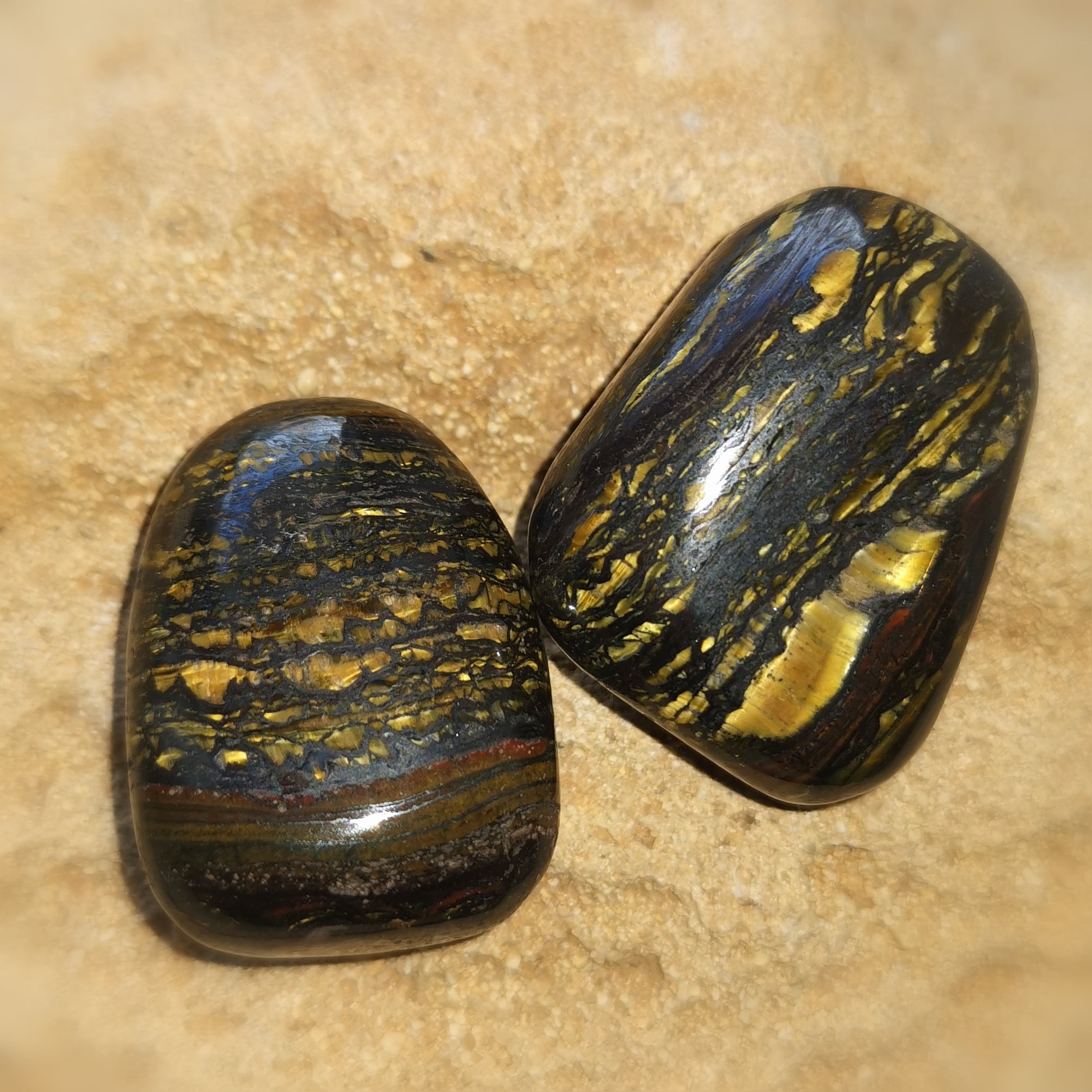 Tigereisen Meditationsstein XL, Edelstein Heilstein Trommelstein, Solarplexus-Chakra
