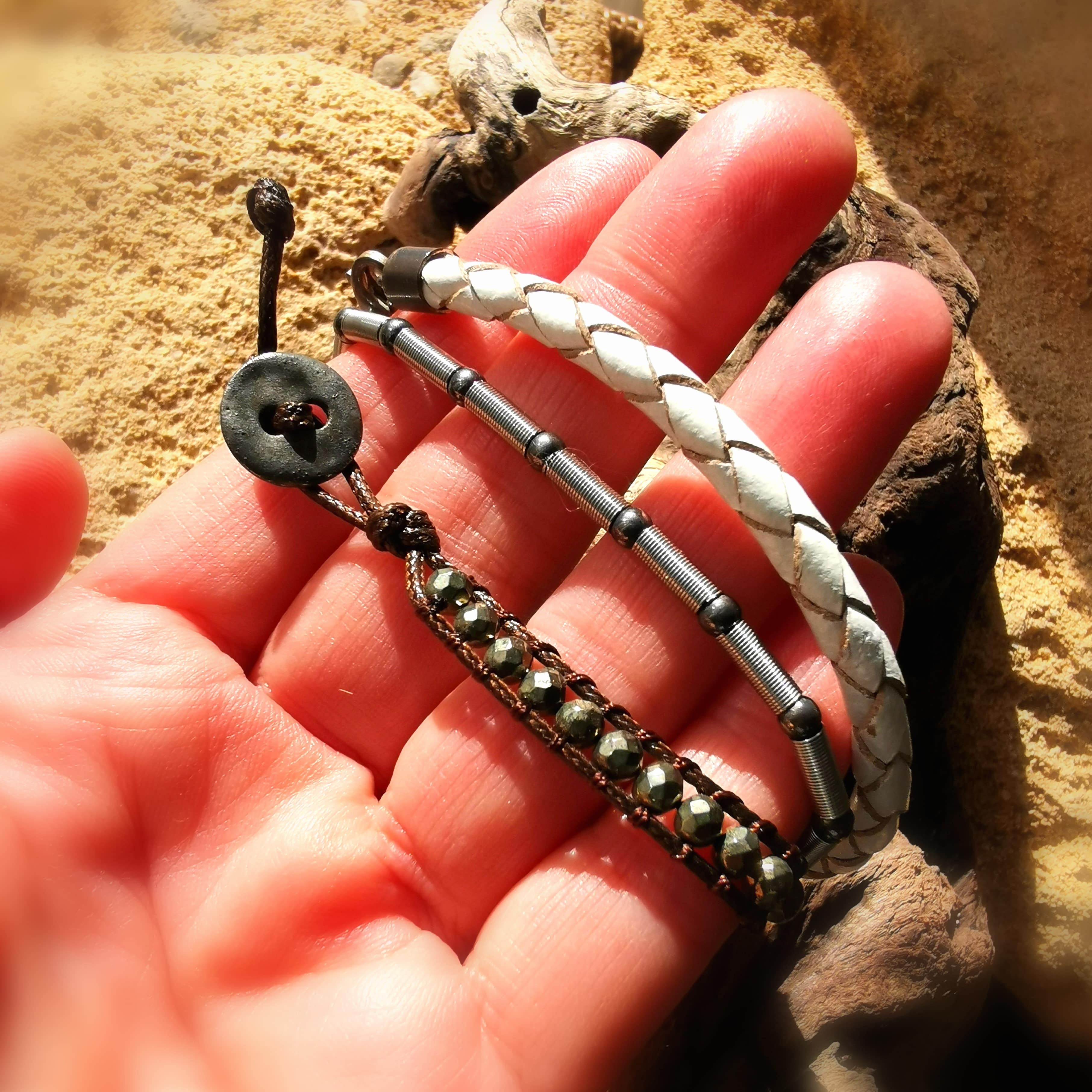 Armband 3er Set, Pyrit Heilstein, Leder und Edelstahl Glücksarmband, Hippie Schmuck - neuer Energiefluss