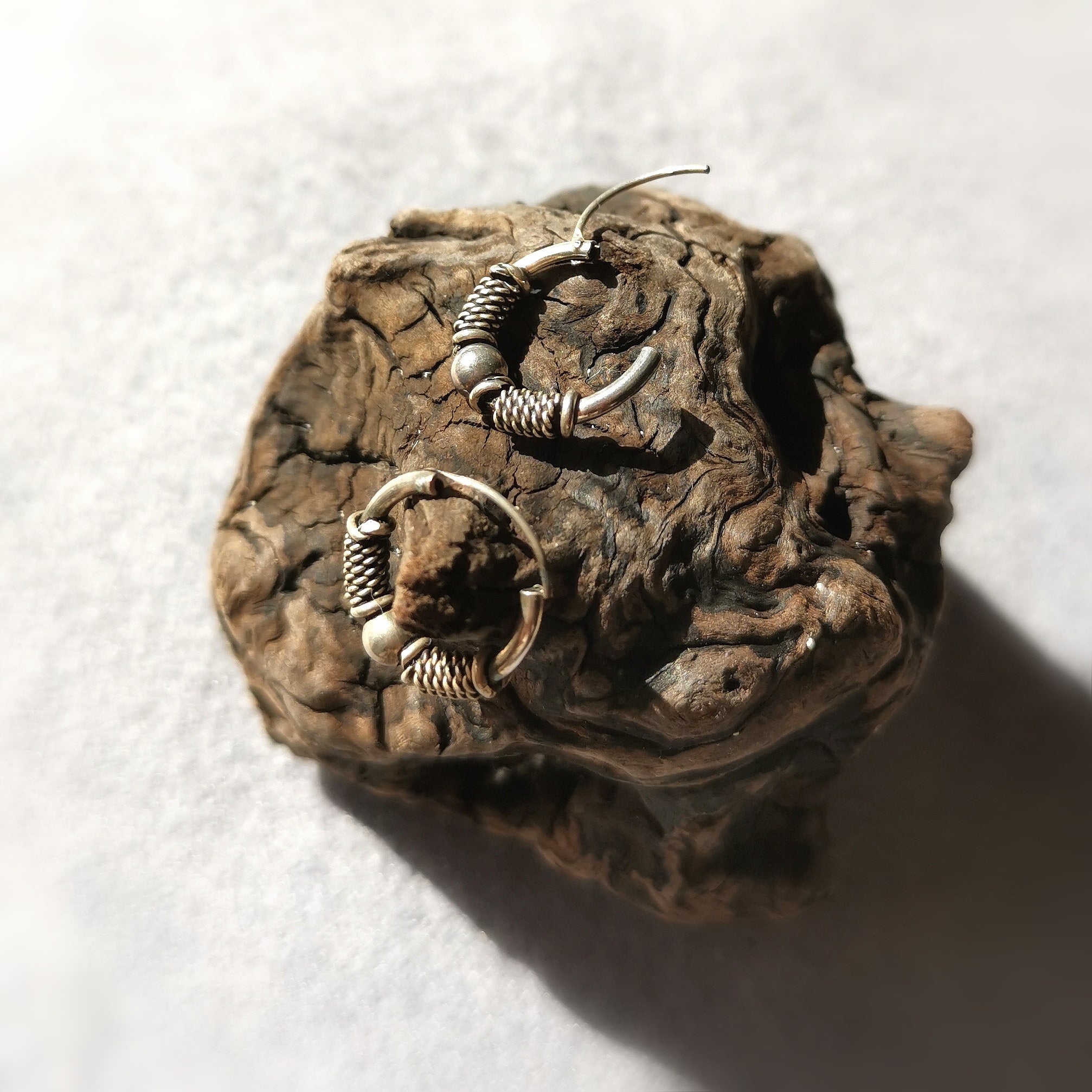 Creolen Bali Stil Ohrringe S/M, 925er Sterlingsilber Love Peace and Happiness