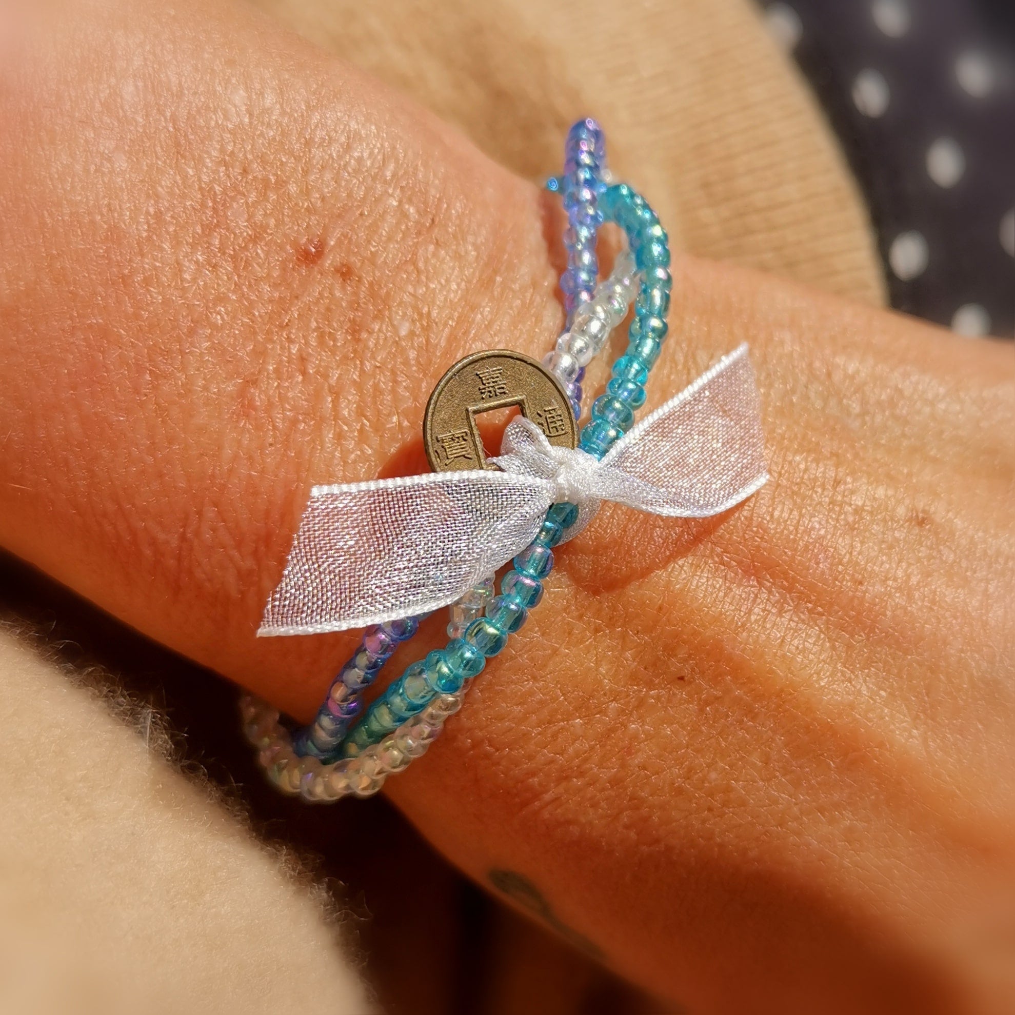 Talisman Glücksmünze Karma Armband Set blau türkis weiss #zauberschön, Bijou Schmuck