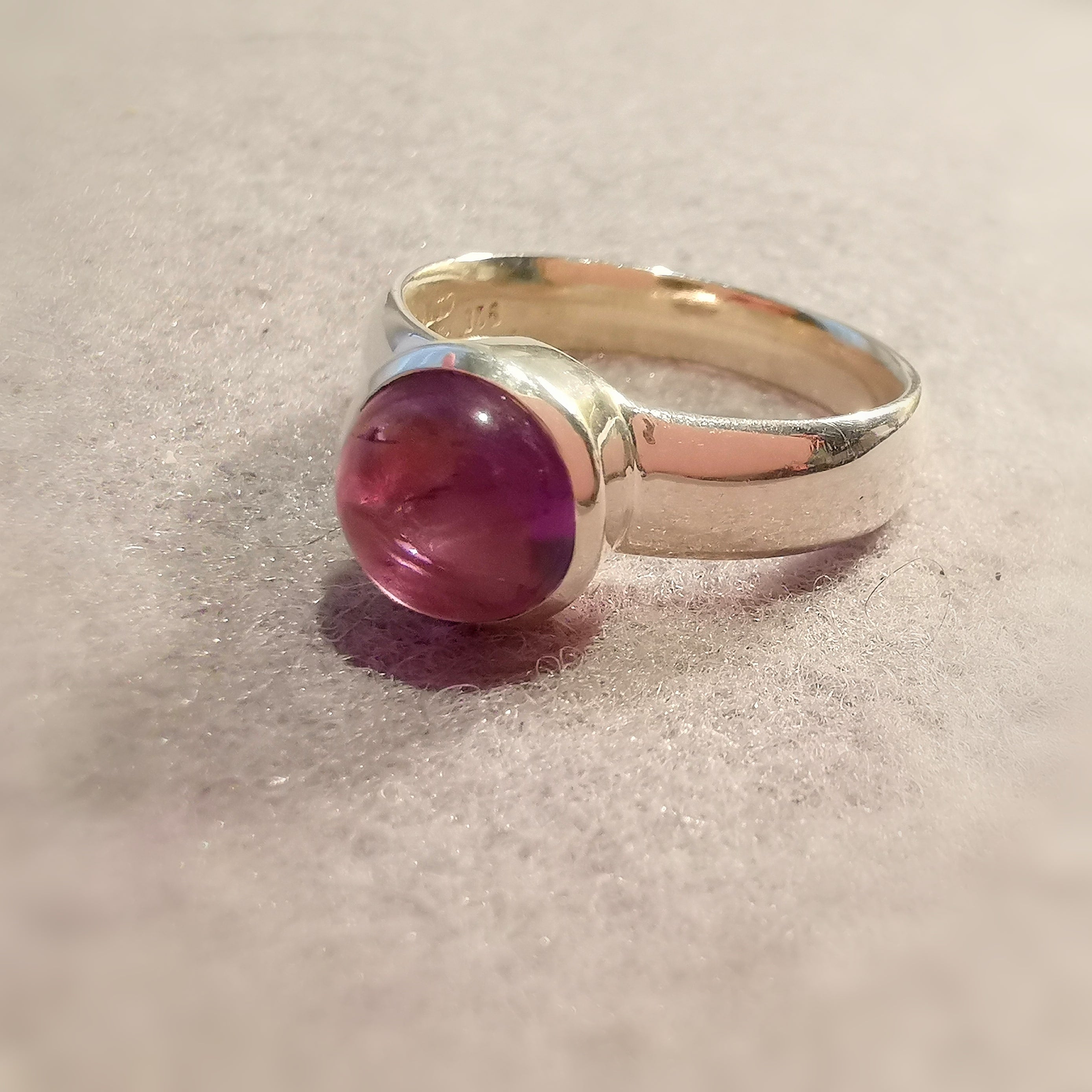 Amethyst Lila Edelstein Heilstein Ring AA Qualität Sterlingsilber Größe 55 rund - in Harmonie