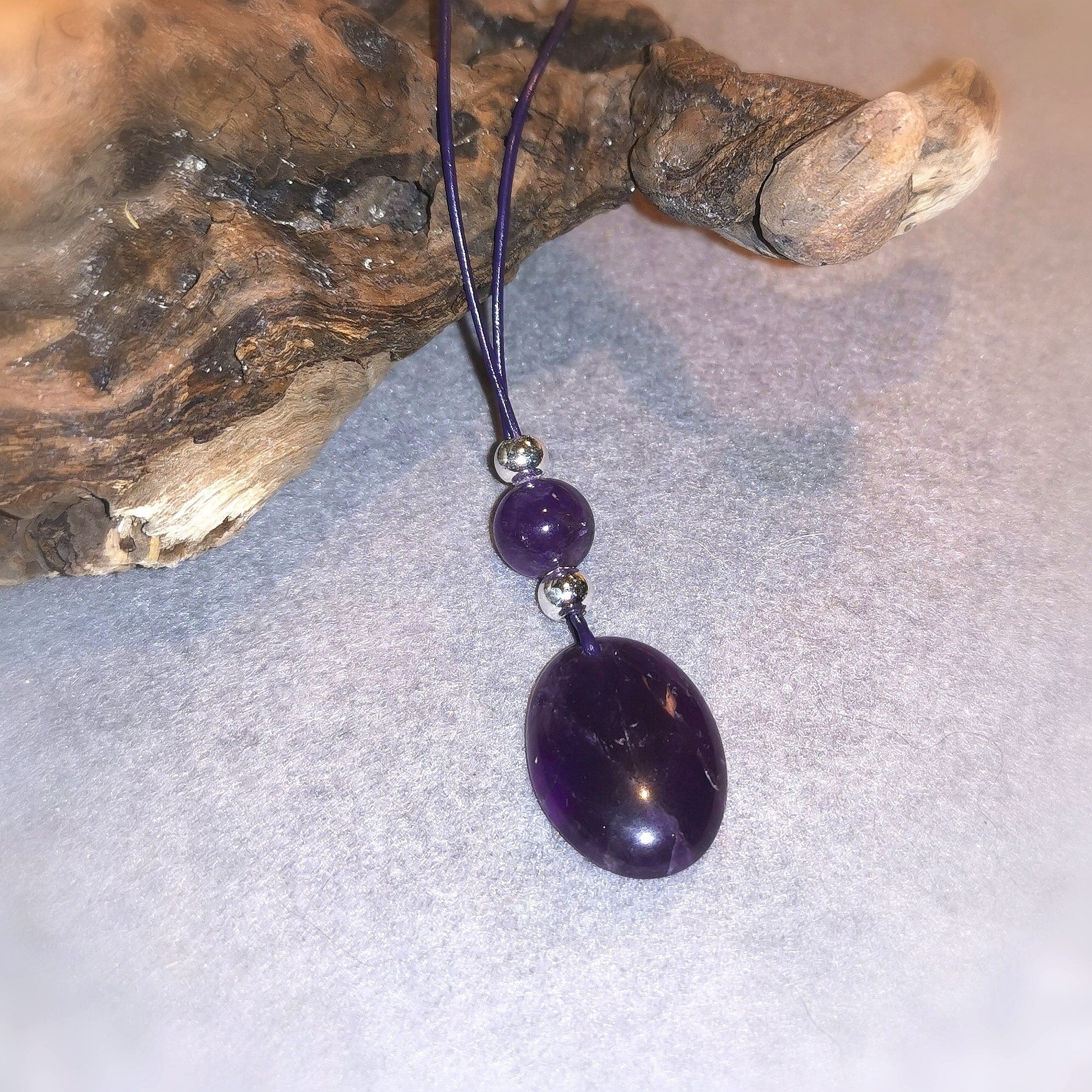 Amethyst Heilstein Edelstein Karma Kette an Leder Kronenchakra, geweiht - freie Energien