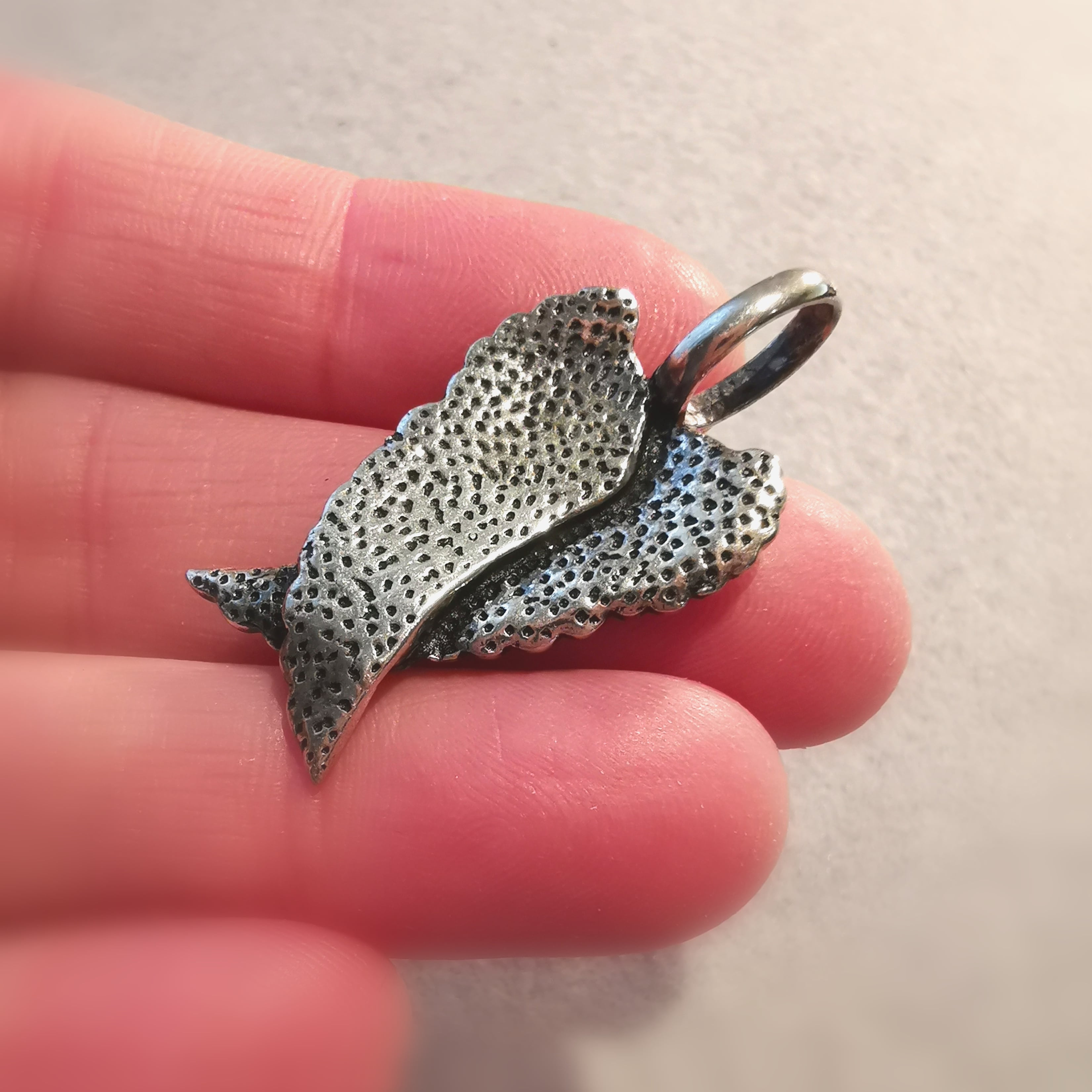 Engelsflügel Doppelflügel Sterlingsilber Anhänger - Mut und Hoffnung