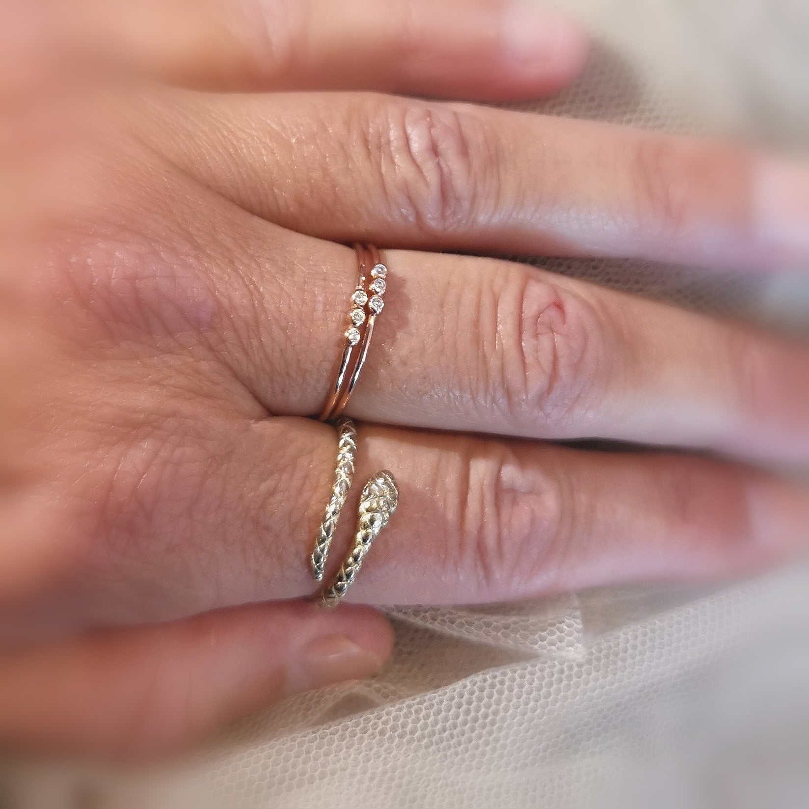 zarter Rose Gold Ring mit Zirkon, das Leben verzaubert, Größe 57, Karma, geweiht