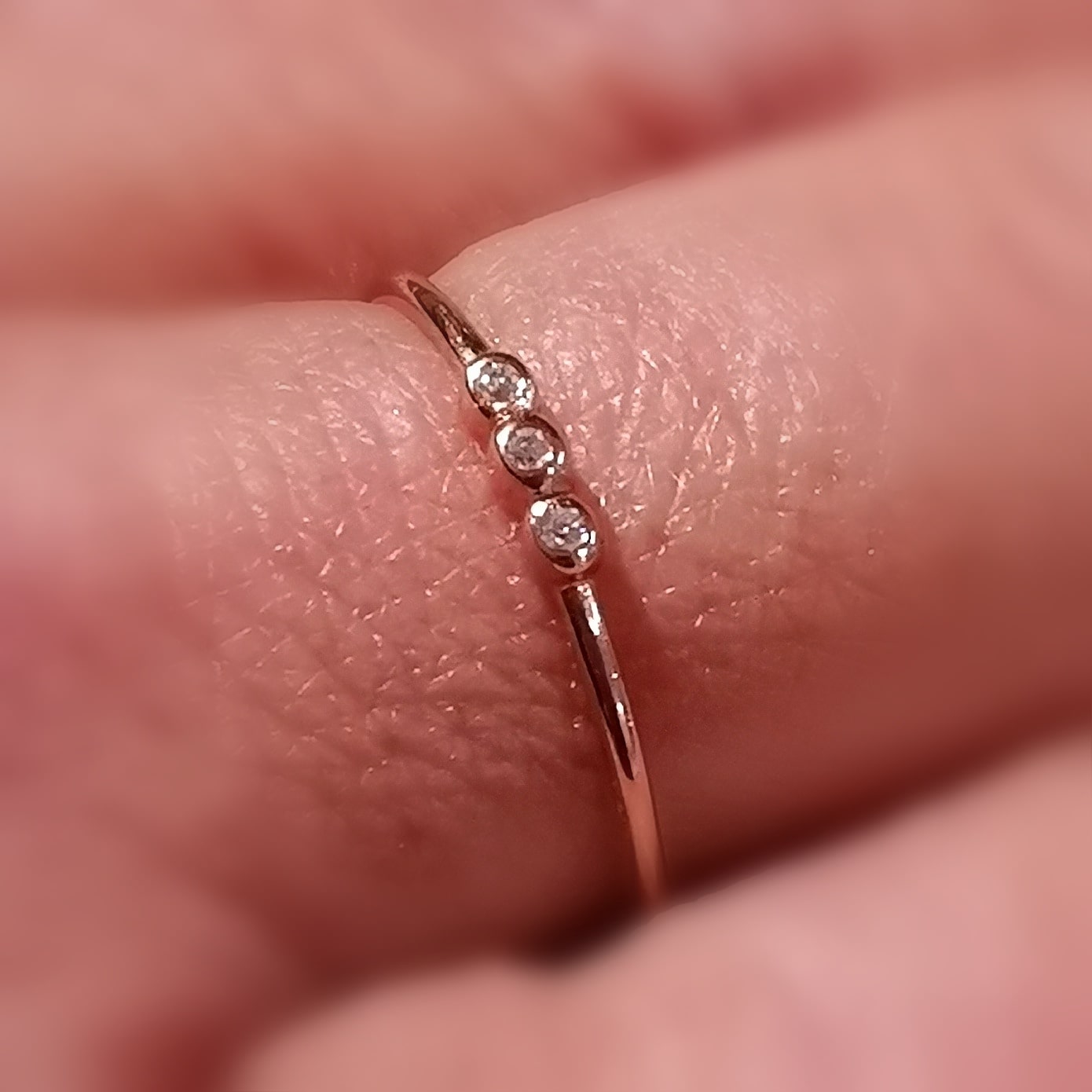 zarter Rose Gold Ring mit Zirkon, das Leben verzaubert, Größe 57, Karma, geweiht